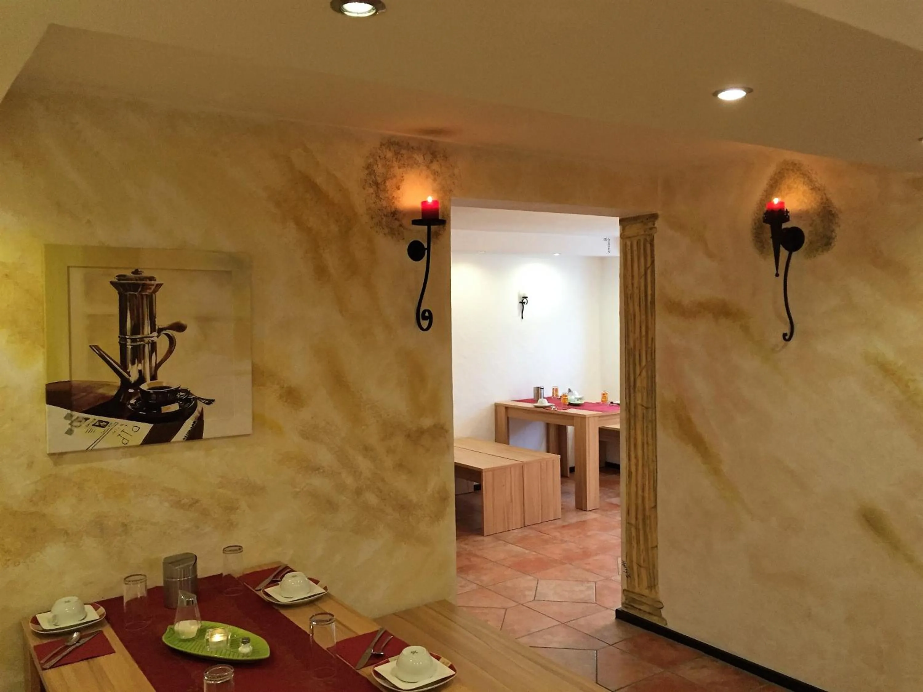 Restaurant/places to eat in Europa Pension zum Grünen Baum