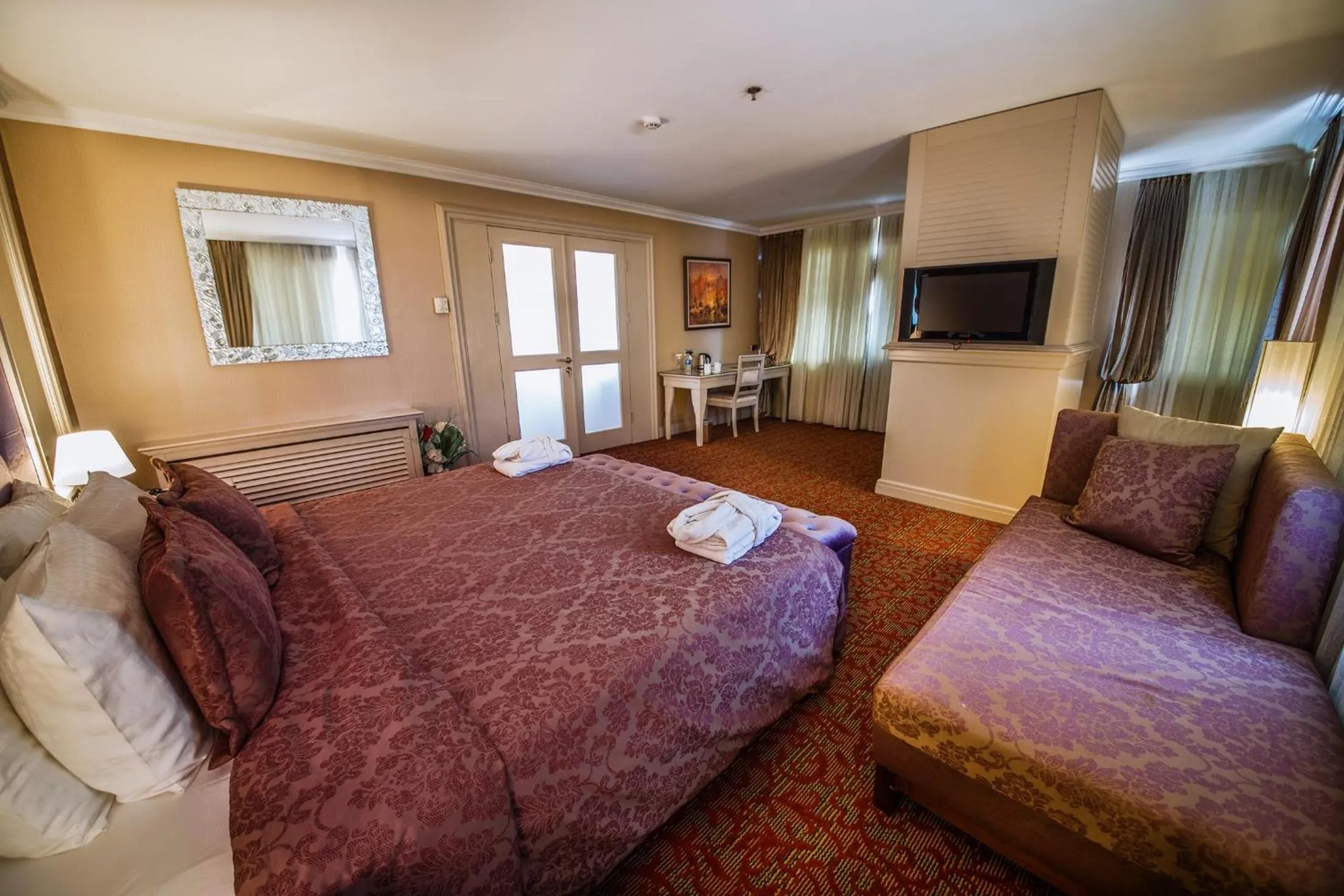 Bedroom, Bed in Dream Hill Business Deluxe Hotel Asia