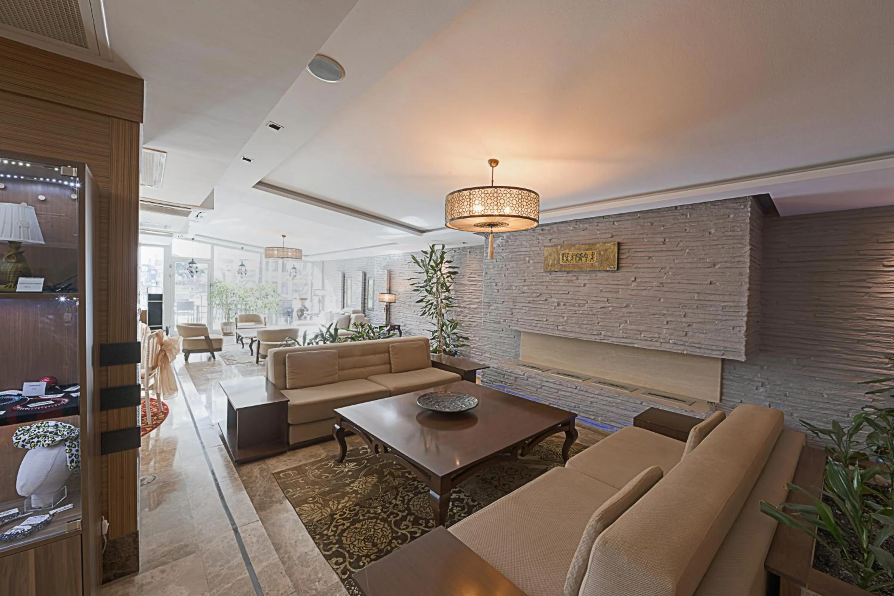 Lobby or reception in Dream Hill Business Deluxe Hotel Asia