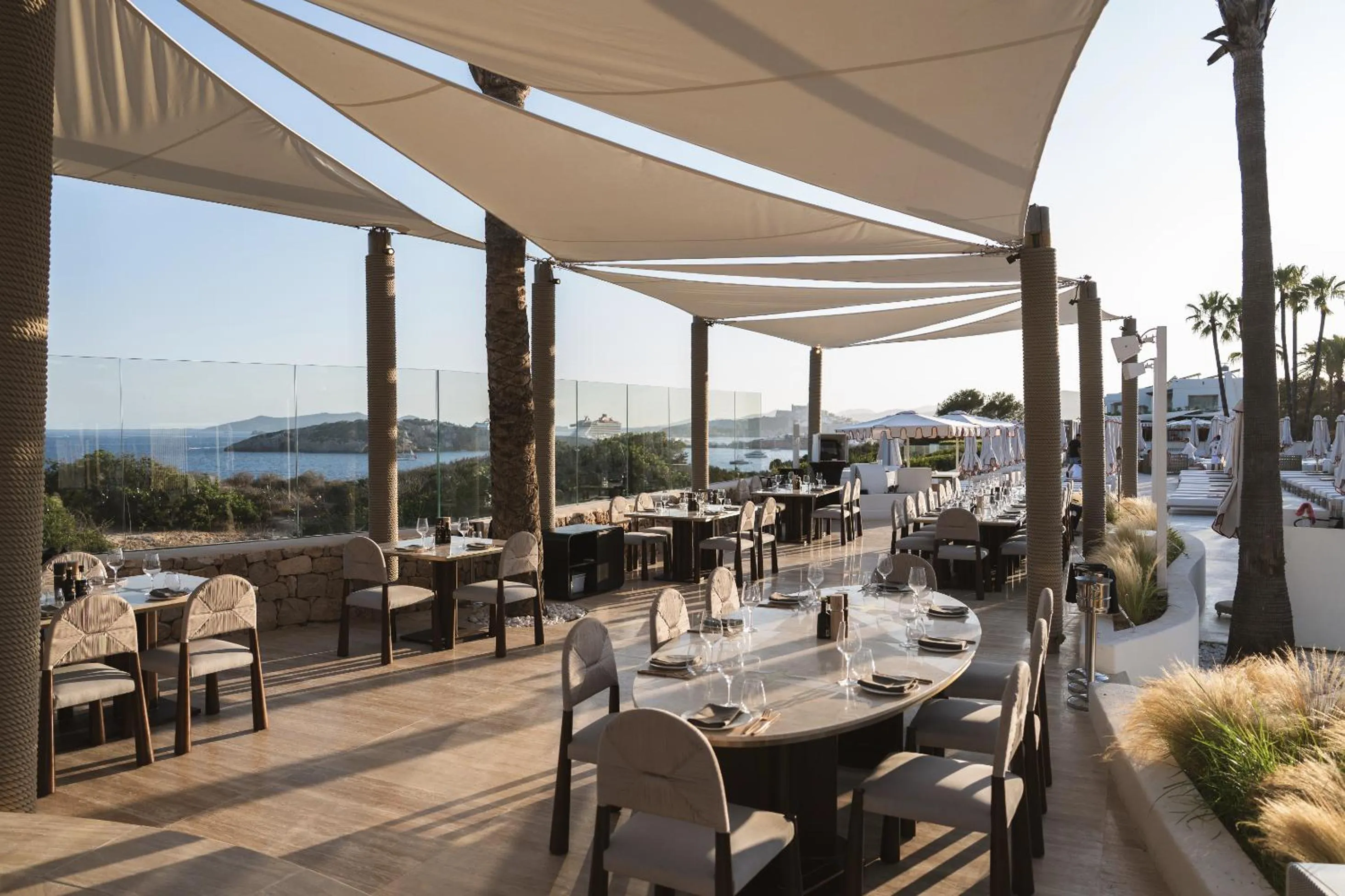 Restaurant/places to eat in Destino Five Ibiza - 5-Star Grand Luxe Resort