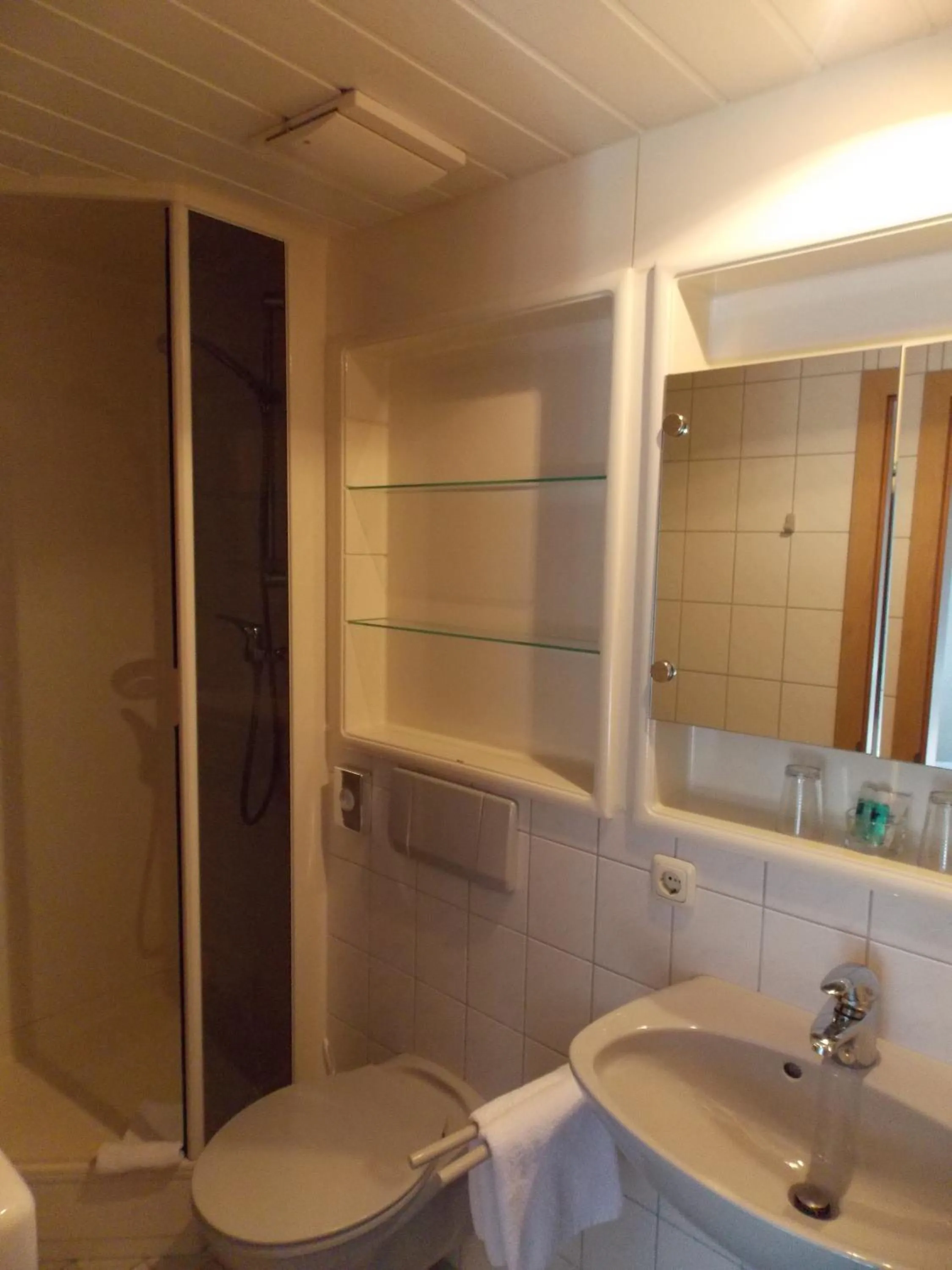 Bathroom in Central Hotel Friedrichshafen