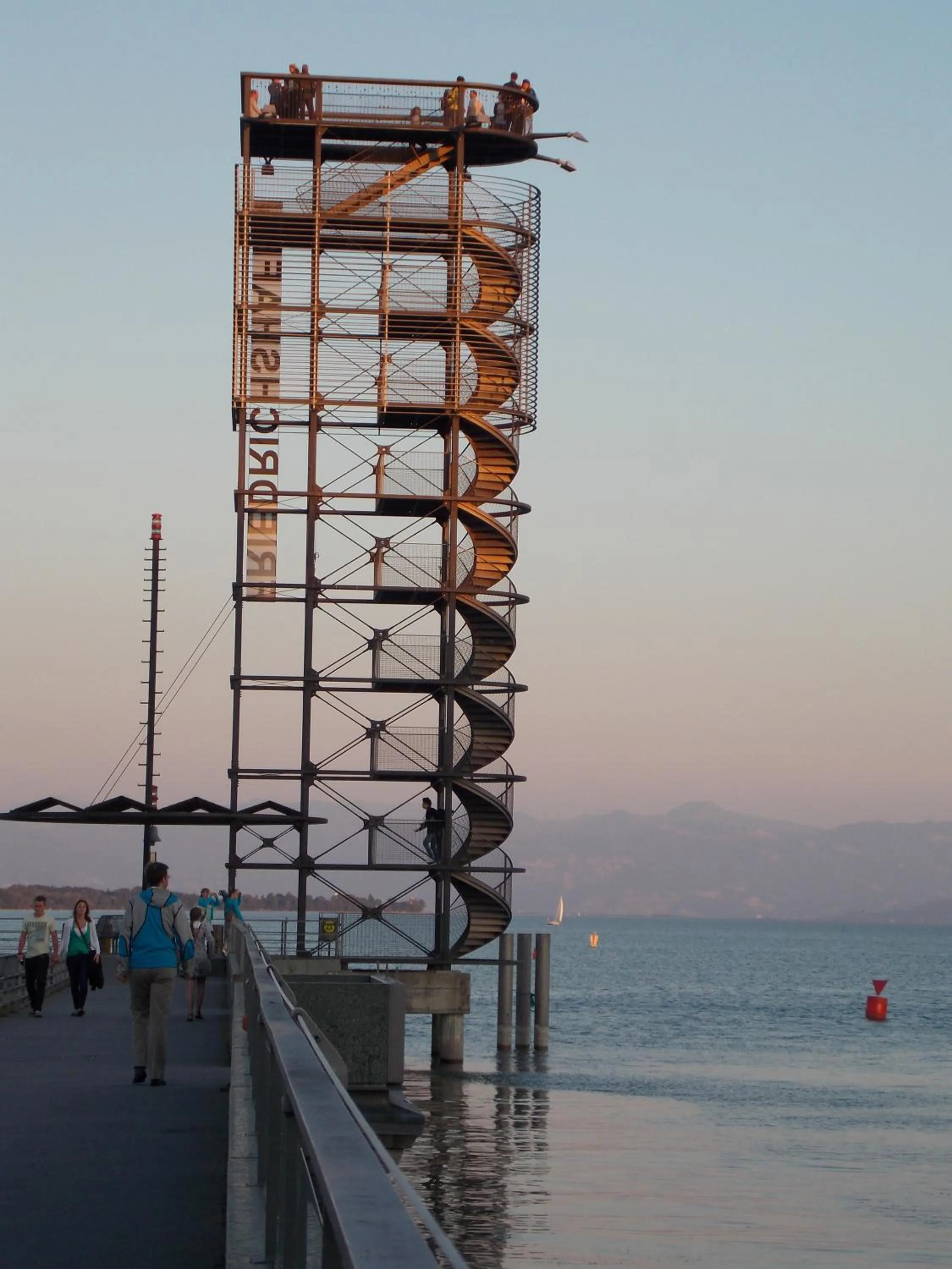 Area and facilities in Central Hotel Friedrichshafen