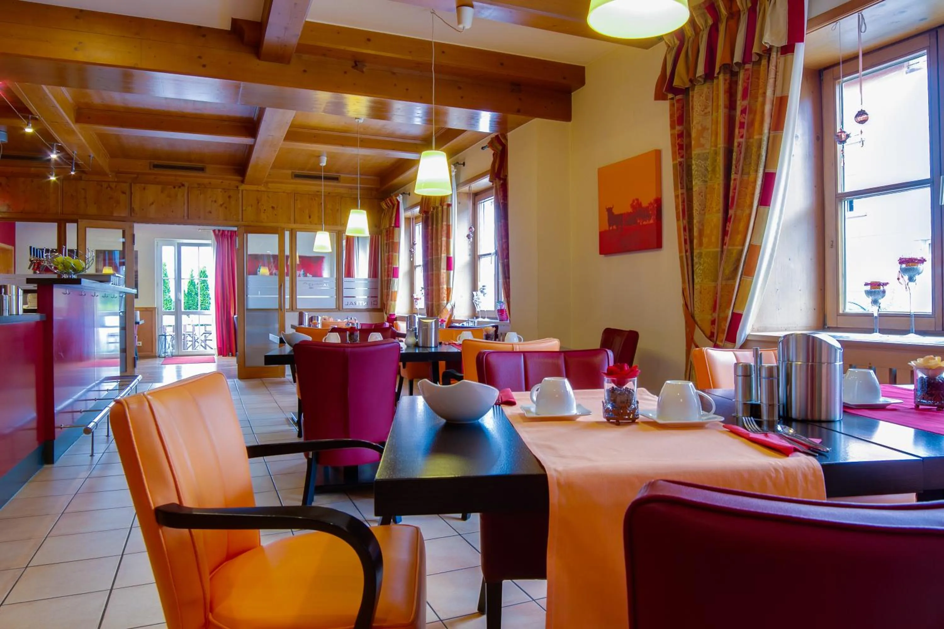Restaurant/places to eat in Central Hotel Friedrichshafen