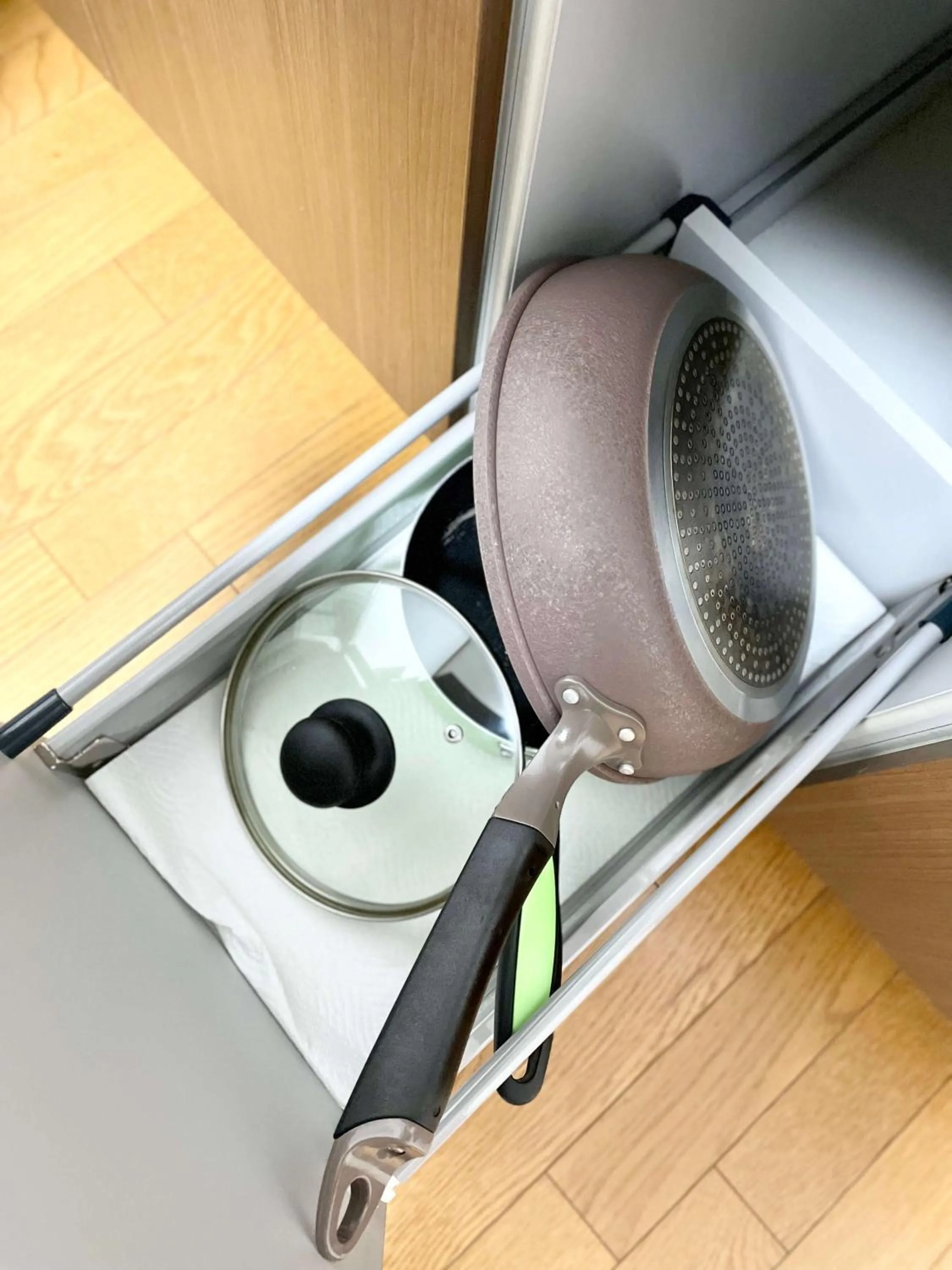 kitchen in Thanyaporn Hotel