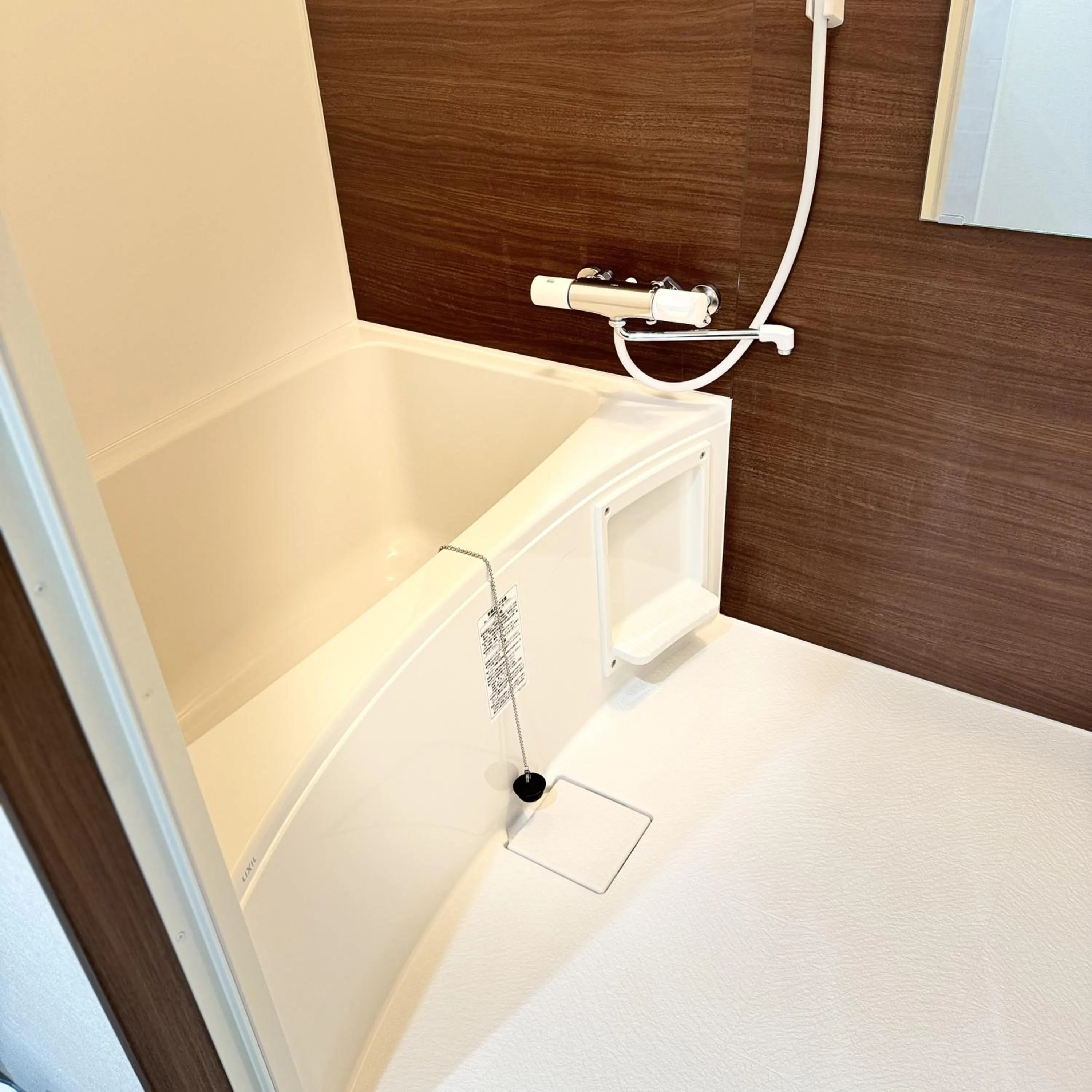 Bathroom in Thanyaporn Hotel