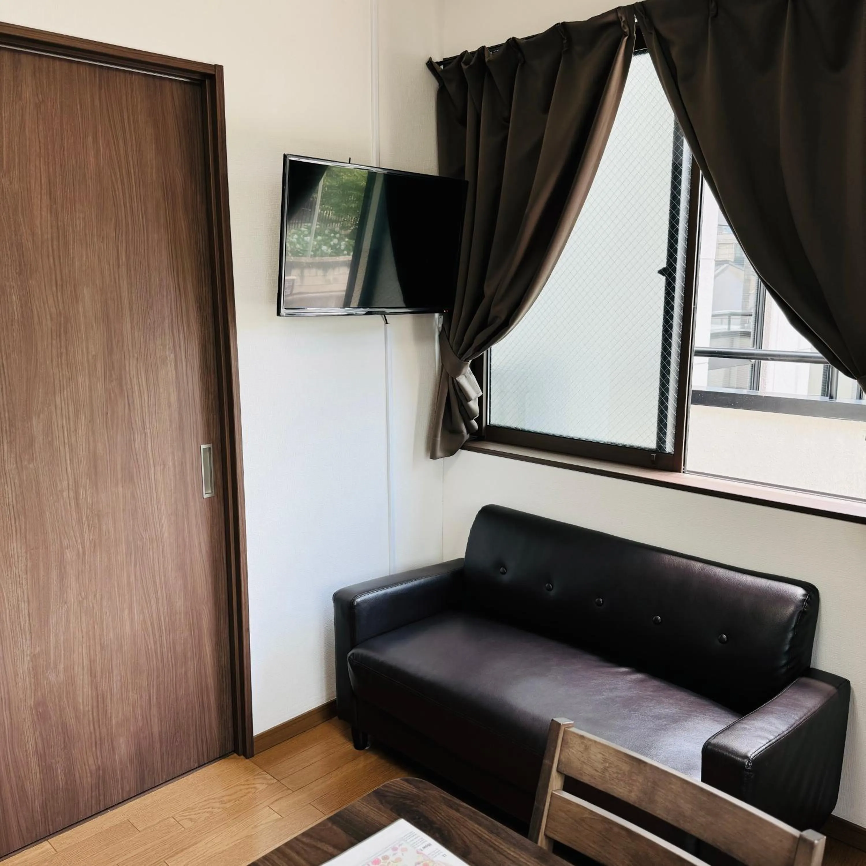 Living room in Thanyaporn Hotel