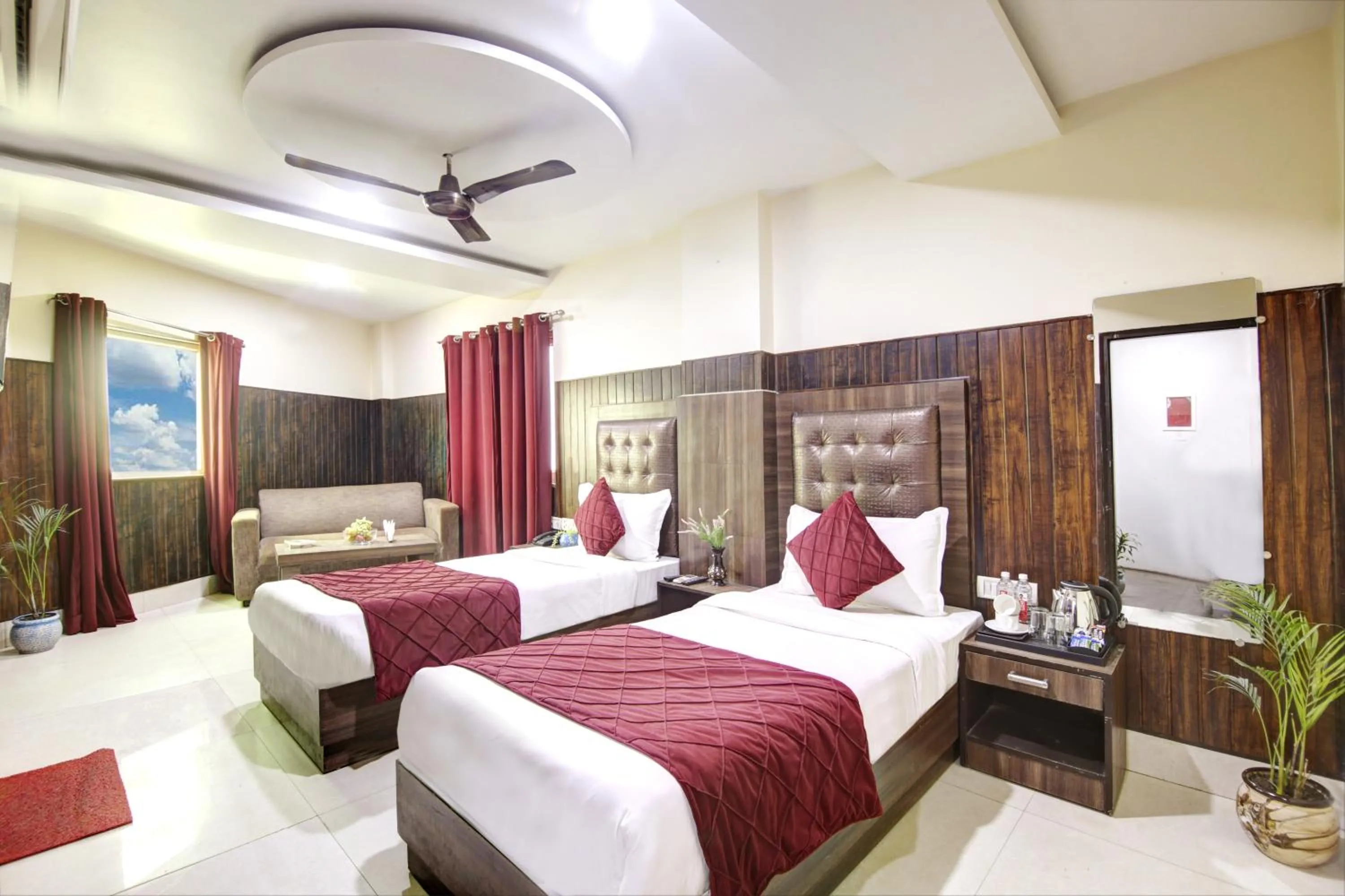 Bedroom, Bed in RTS Hotel