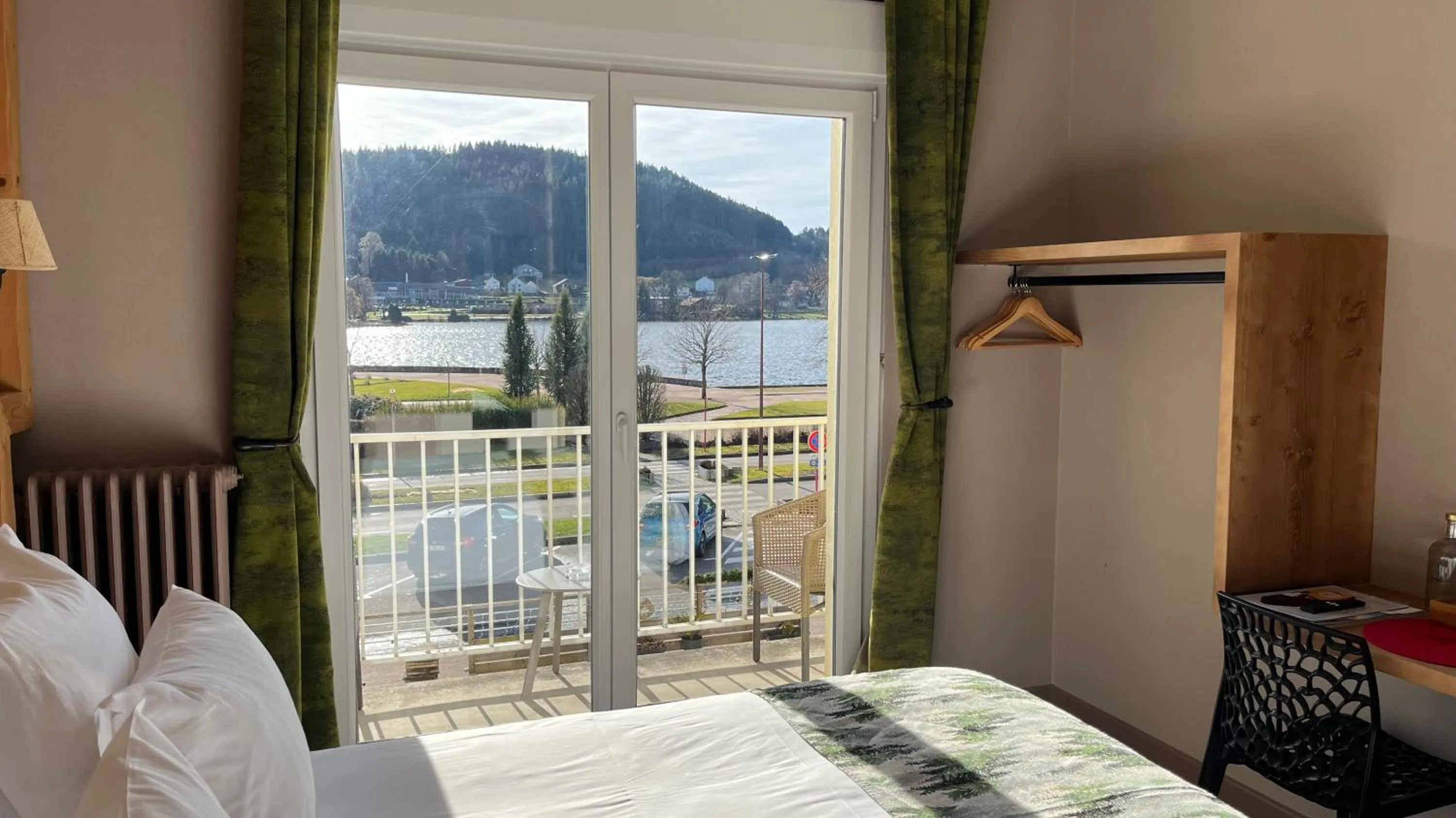 Bed in Annexe by Hôtel La Réserve