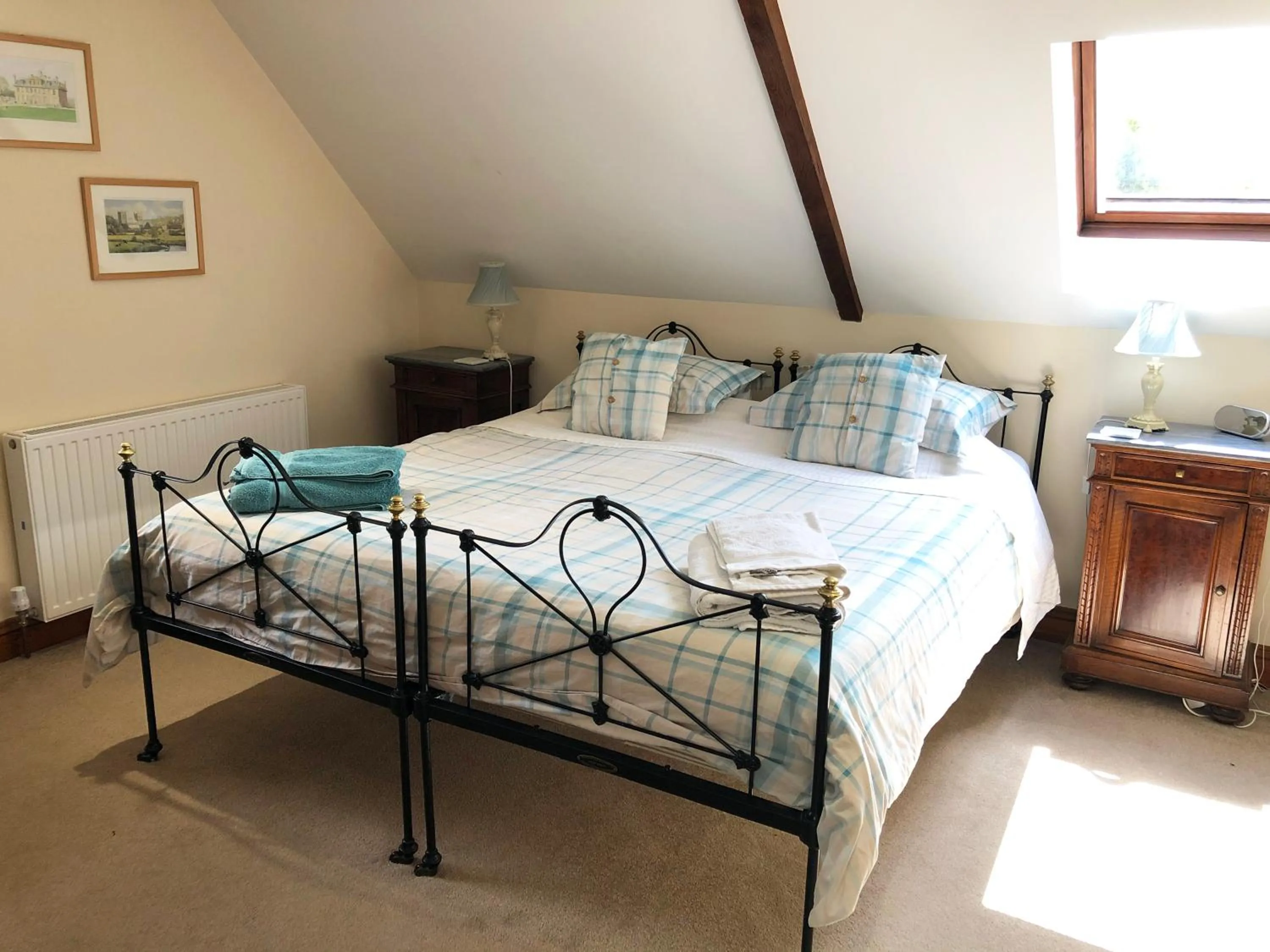 Photo of the whole room, Bed in The Old Mill Bed and Breakfast