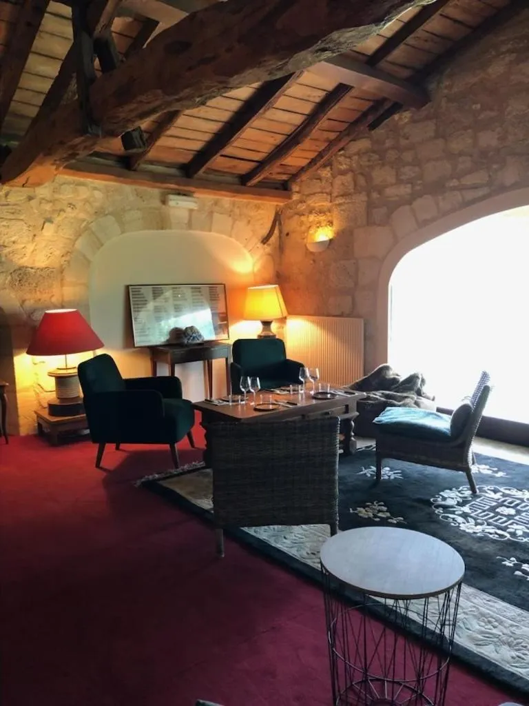 Dining area in Chateau de la Vieille Chapelle