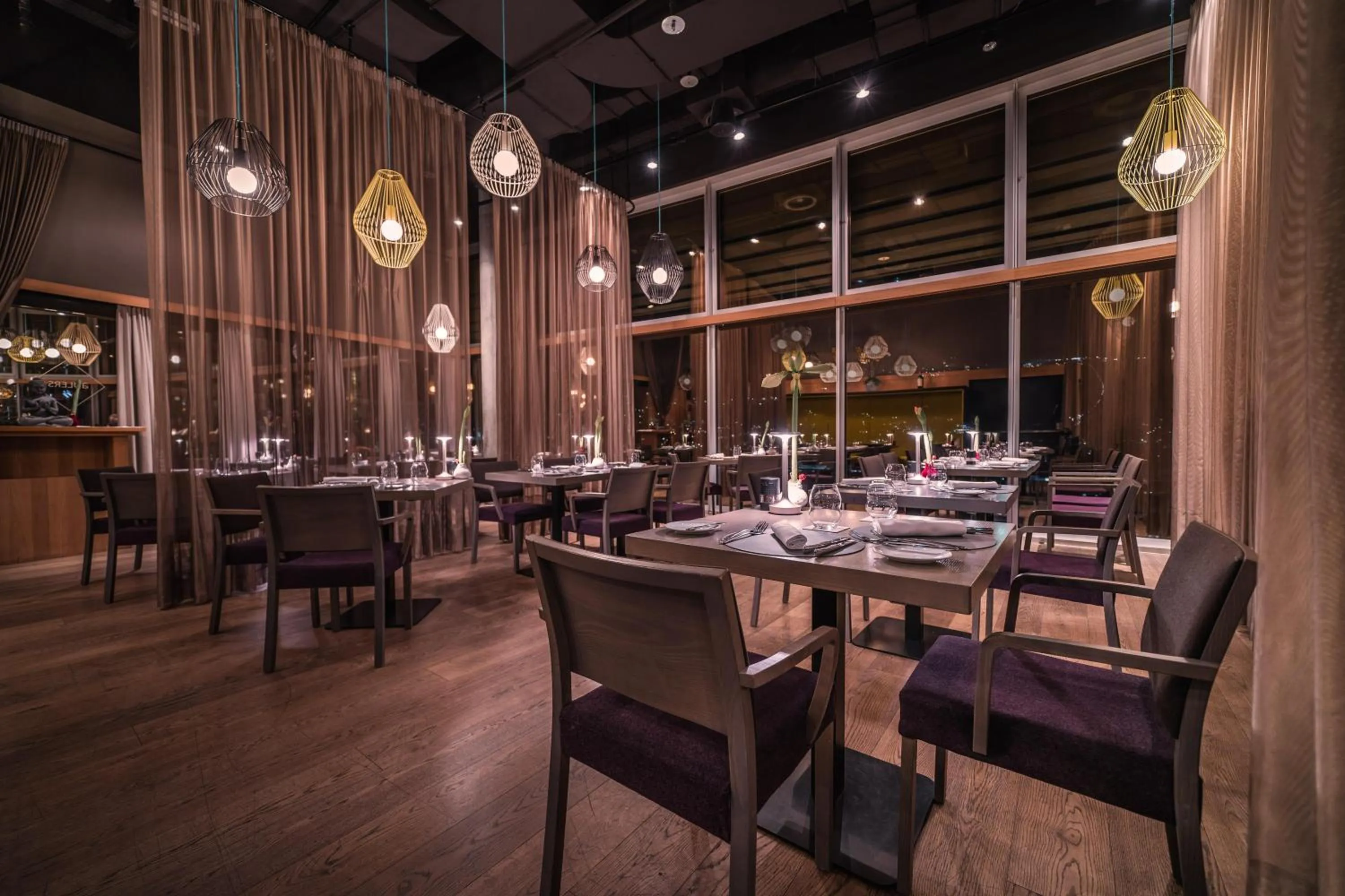 Restaurant/places to eat in ADLERS Hotel Innsbruck