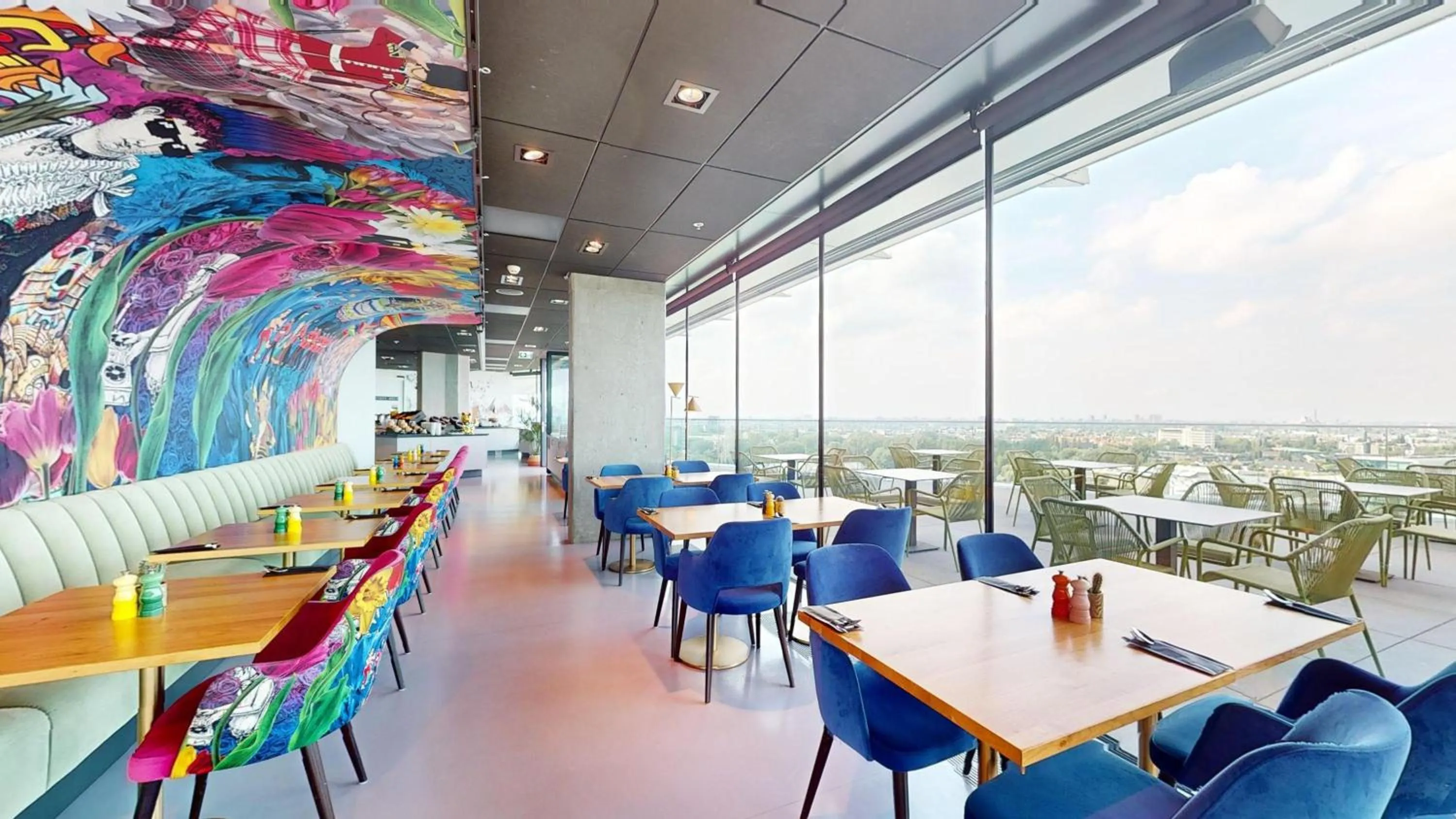 Restaurant/places to eat in nhow Amsterdam Rai