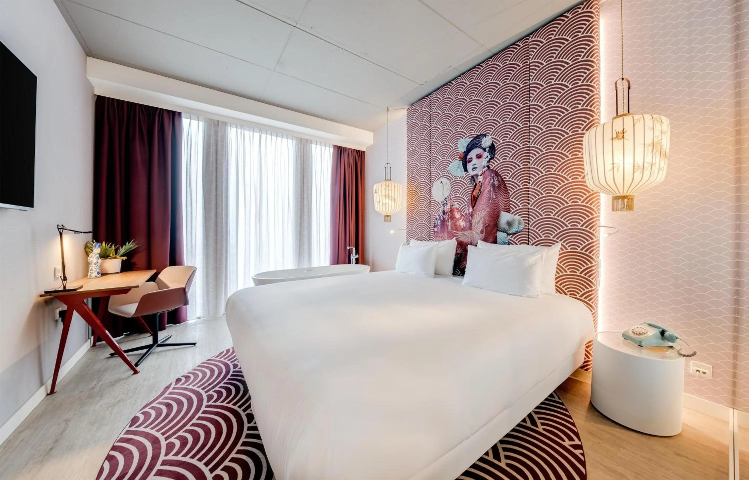 Bedroom, Bed in nhow Amsterdam Rai