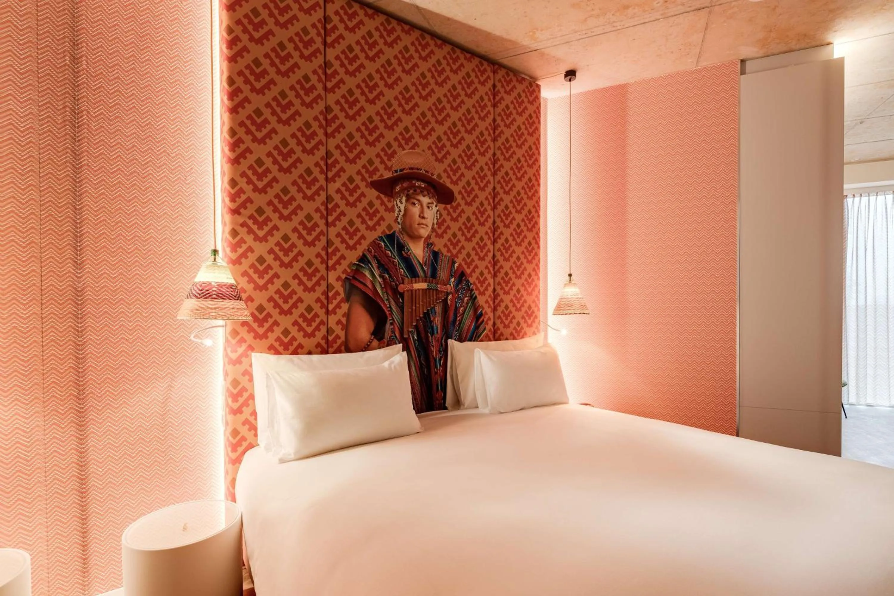 Bedroom, Bed in nhow Amsterdam Rai