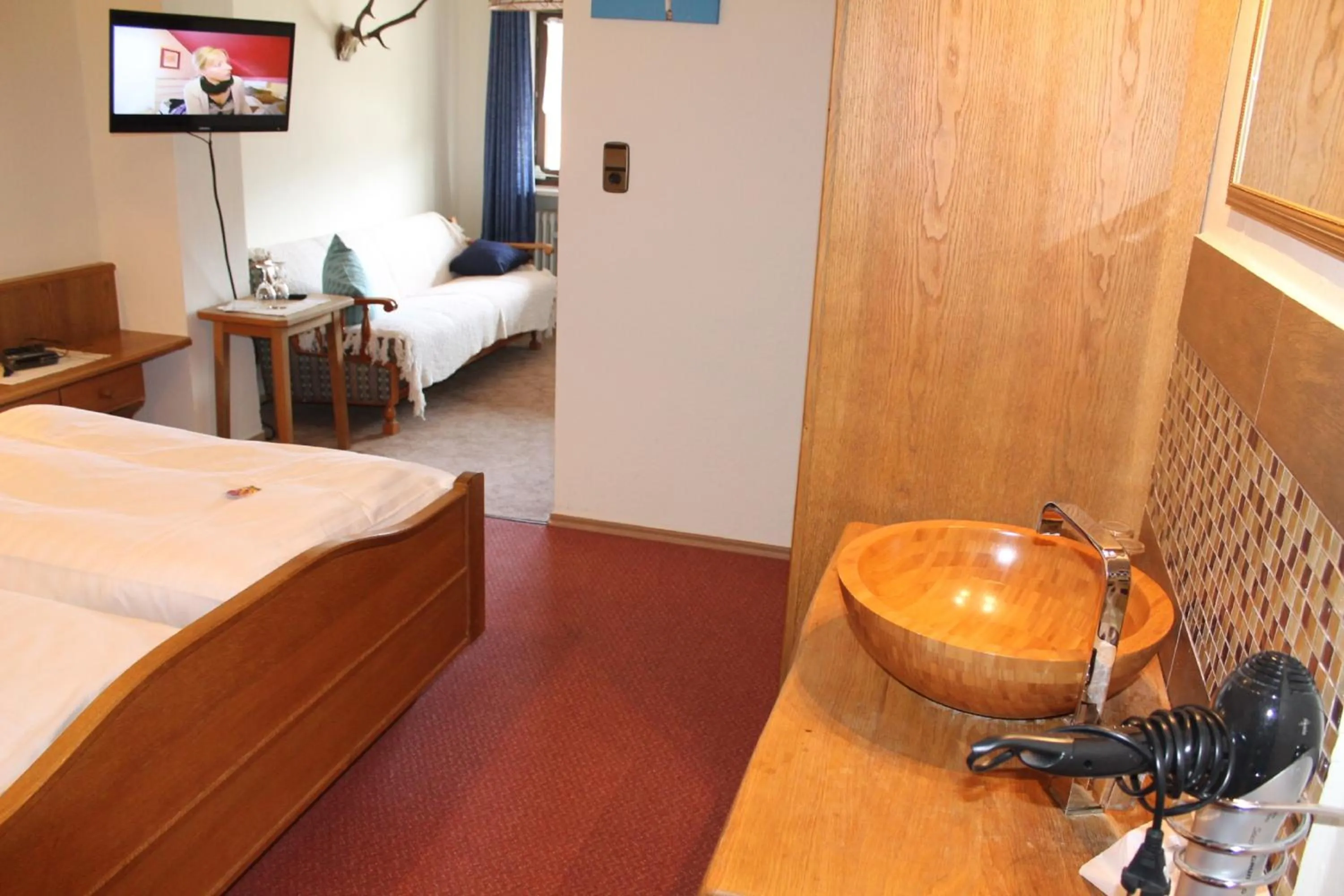 Photo of the whole room, Bed in DEVA Hotel-Restaurant Fischerwirt inklusive Chiemgau Card