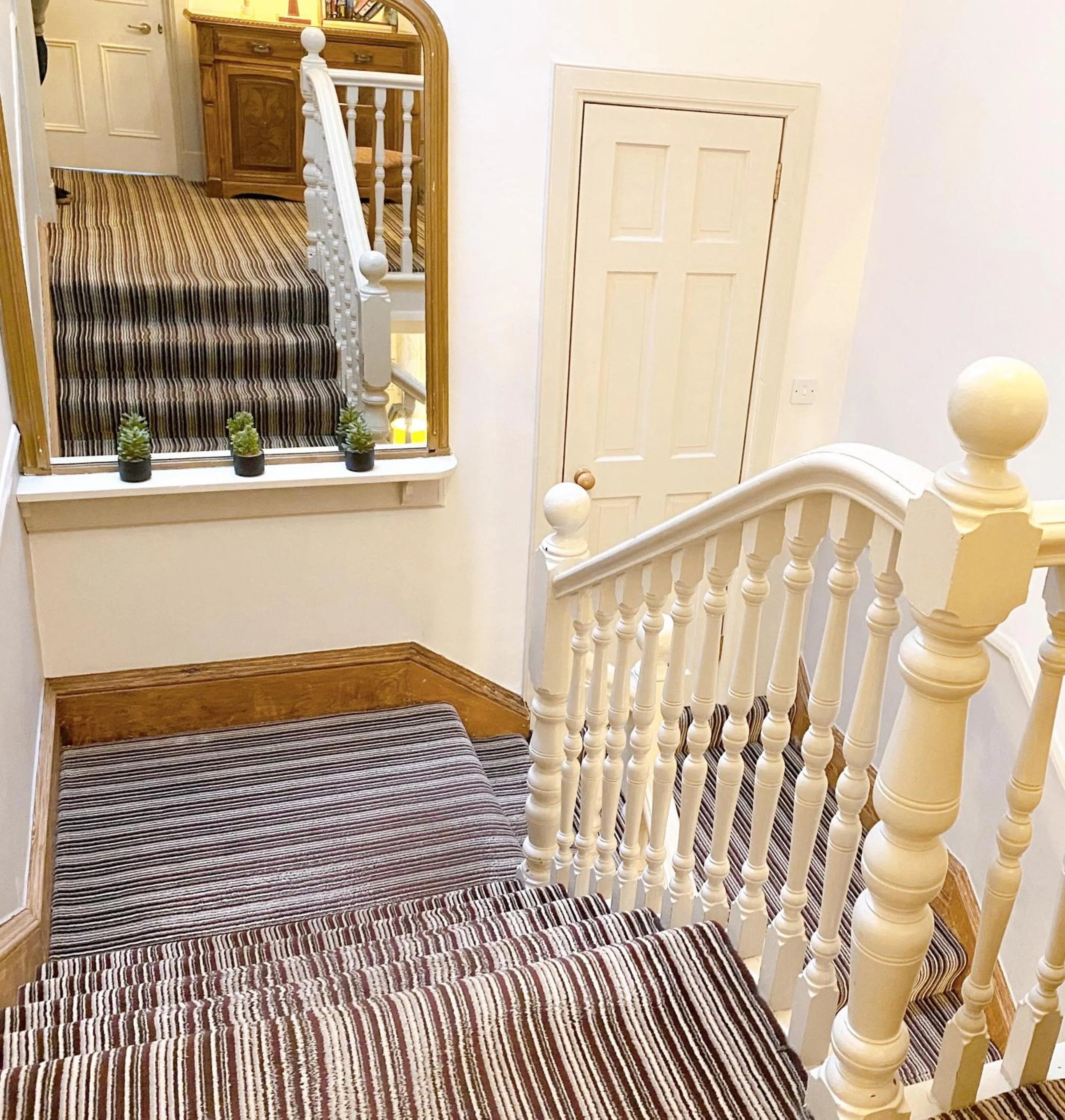 Property building in Cairngorm Guest House