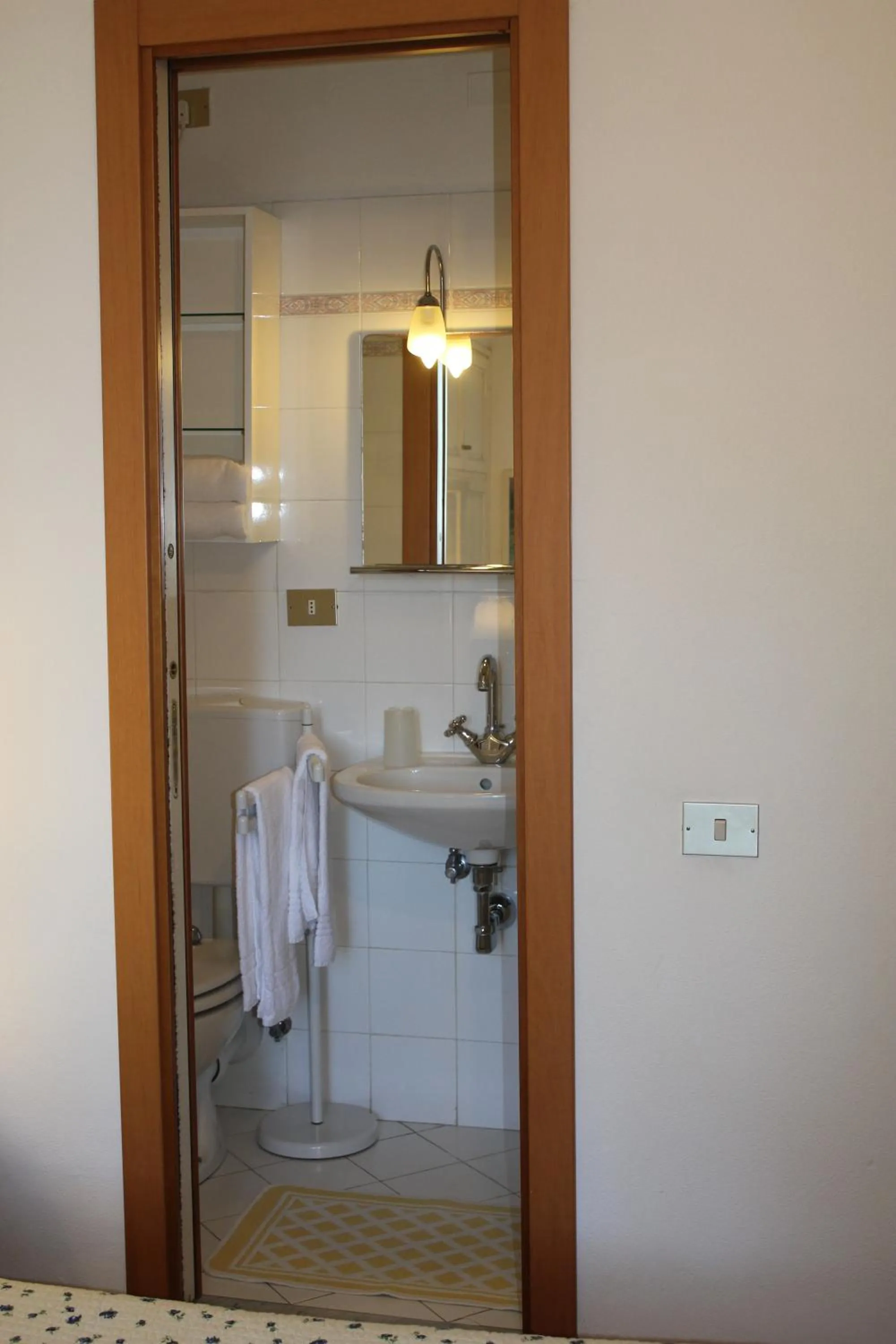 Bathroom in Affittacamere Monica