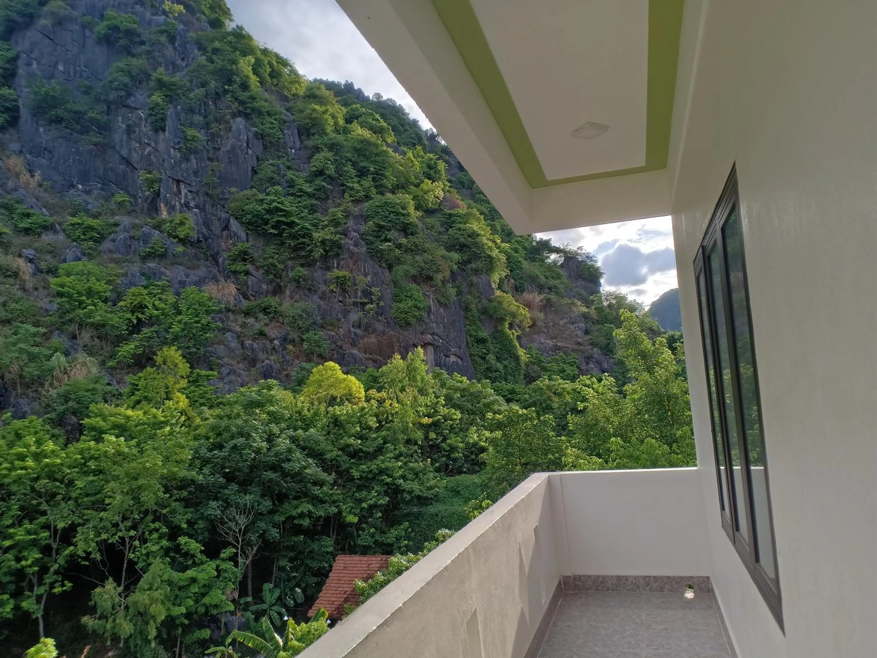 Mountain view in Starlet Hotel Phong Nha