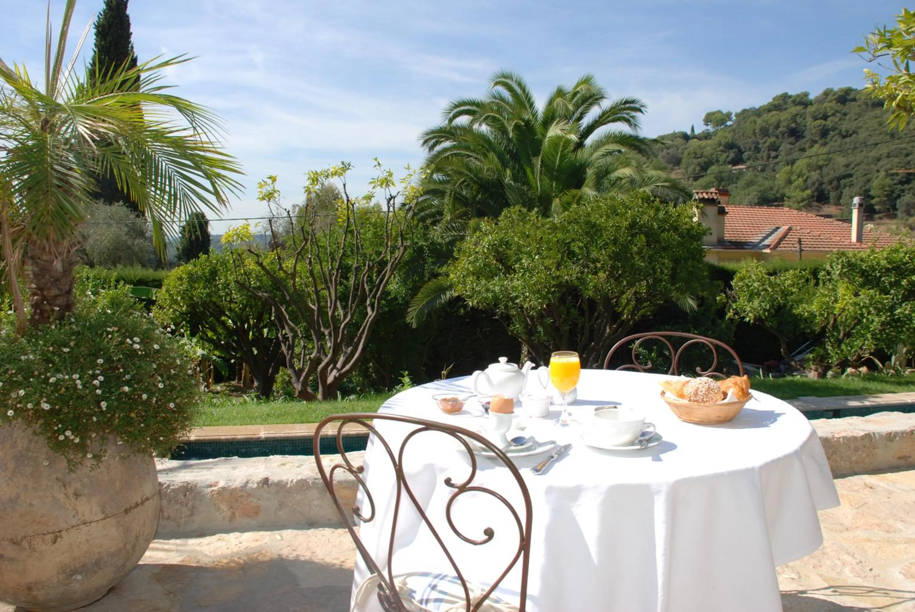 Balcony/Terrace in Les Orangers