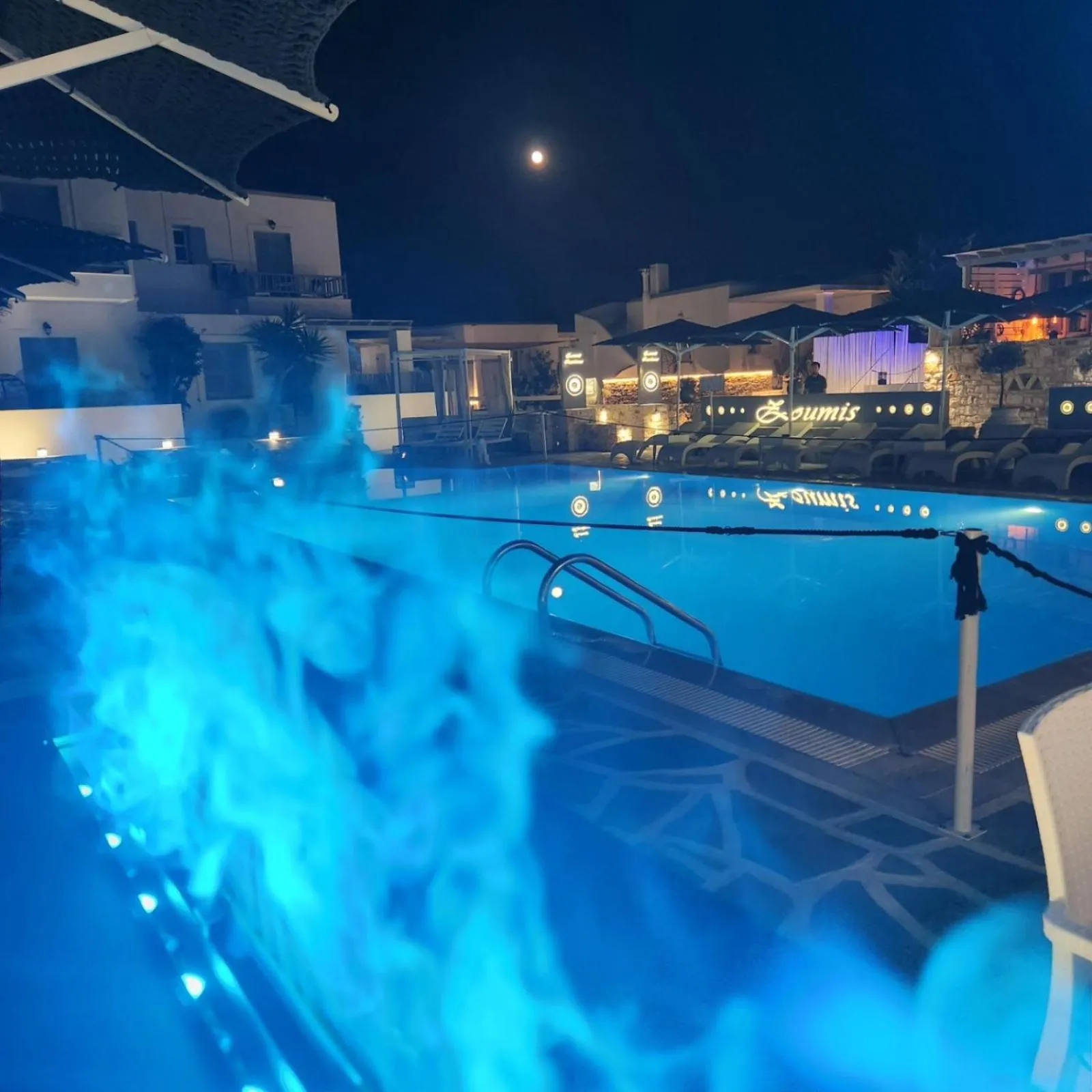 Swimming pool in Zoumis Residence