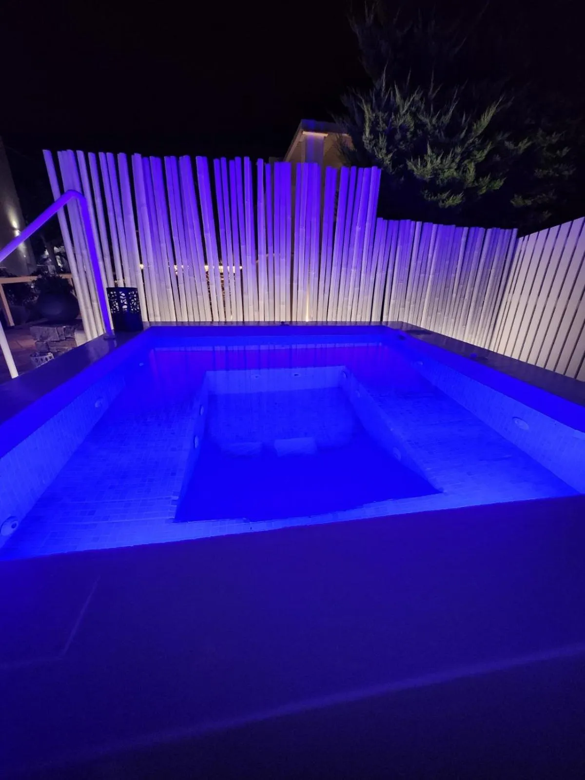 Hot Tub in Zoumis Residence