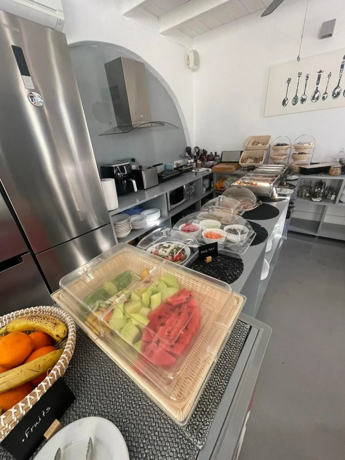 Breakfast in Zoumis Residence