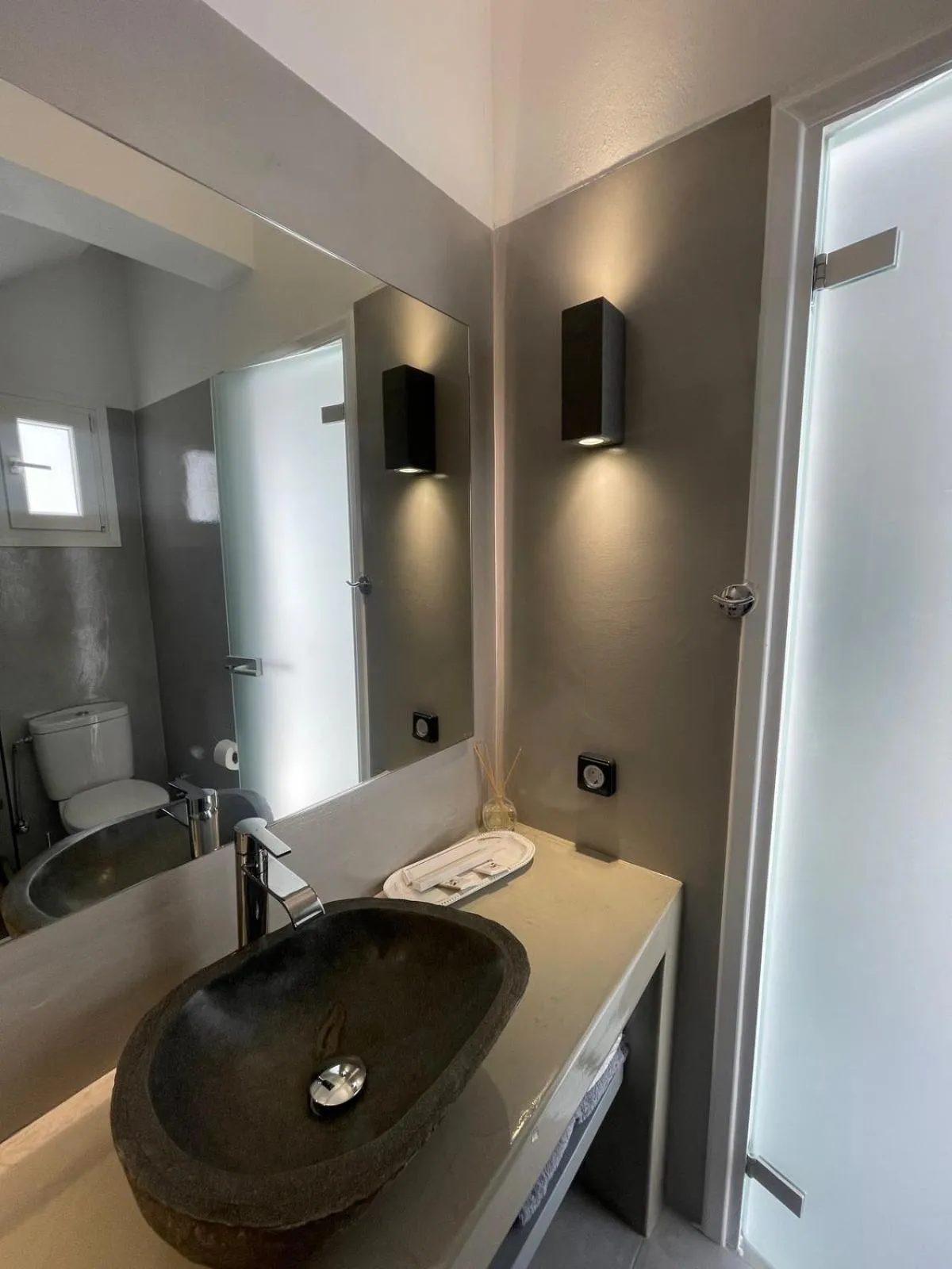 Bathroom in Zoumis Residence