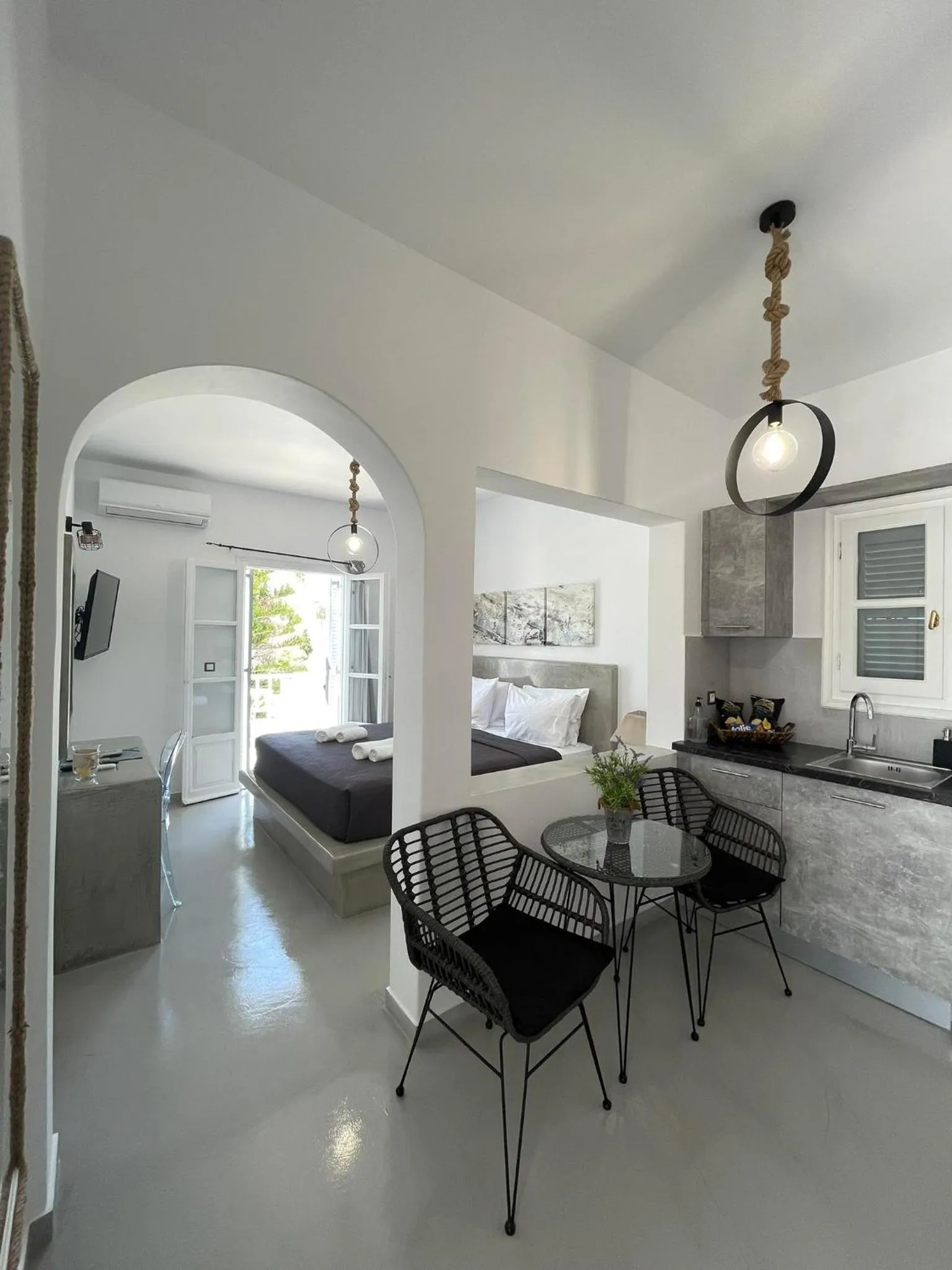 kitchen, Bed in Zoumis Residence