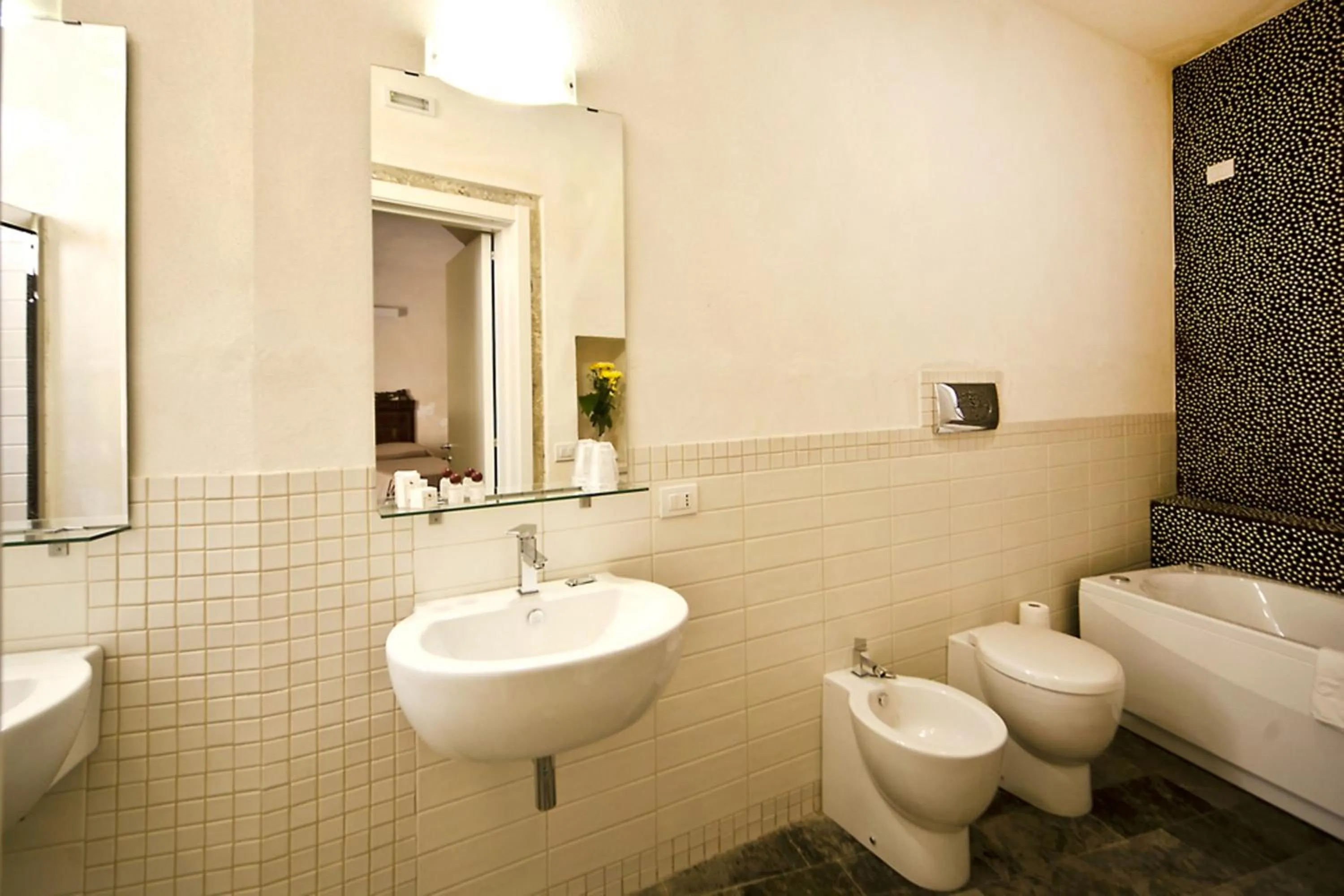 Bathroom in Hotel Dell'Orologio