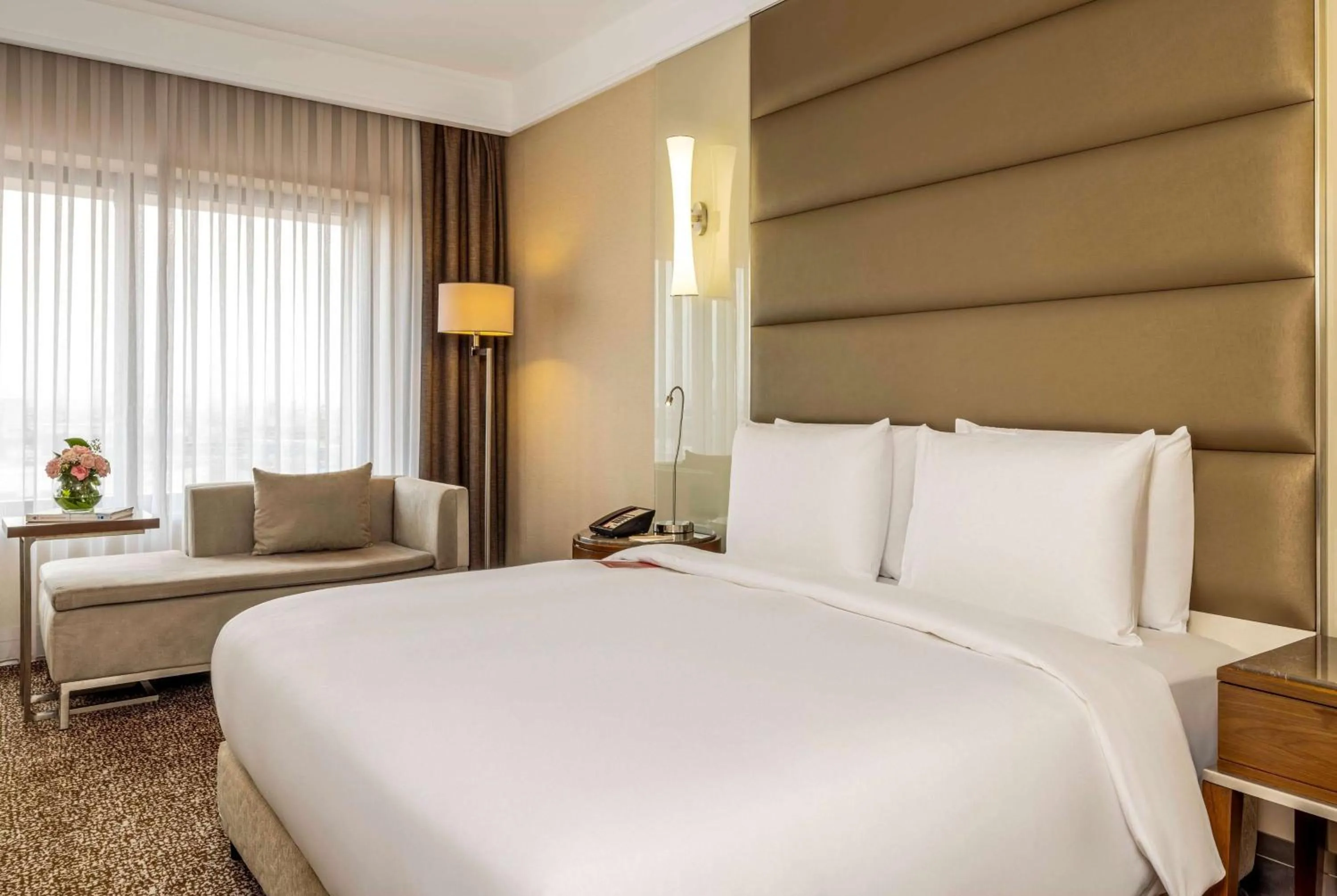 Photo of the whole room, Bed in Ramada Plaza By Wyndham Istanbul Tekstilkent