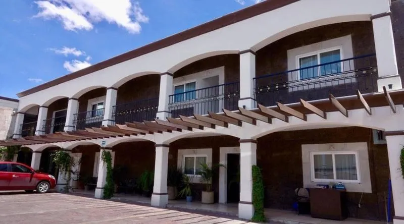 Property building in Hotel Rincon Real Suites