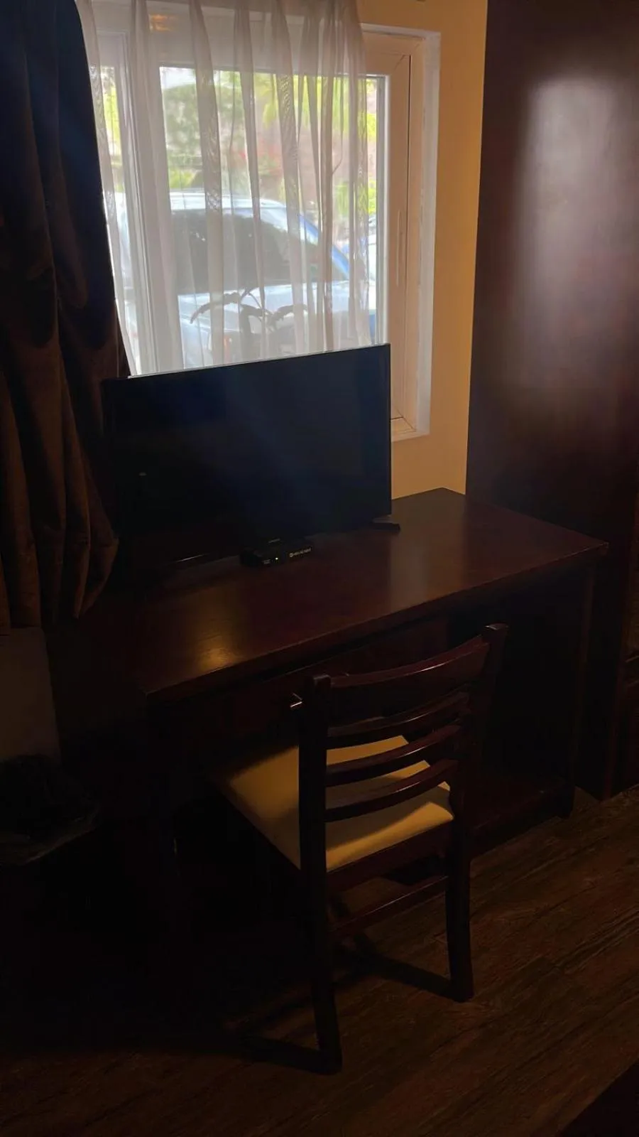 TV and multimedia in Hotel Rincon Real Suites