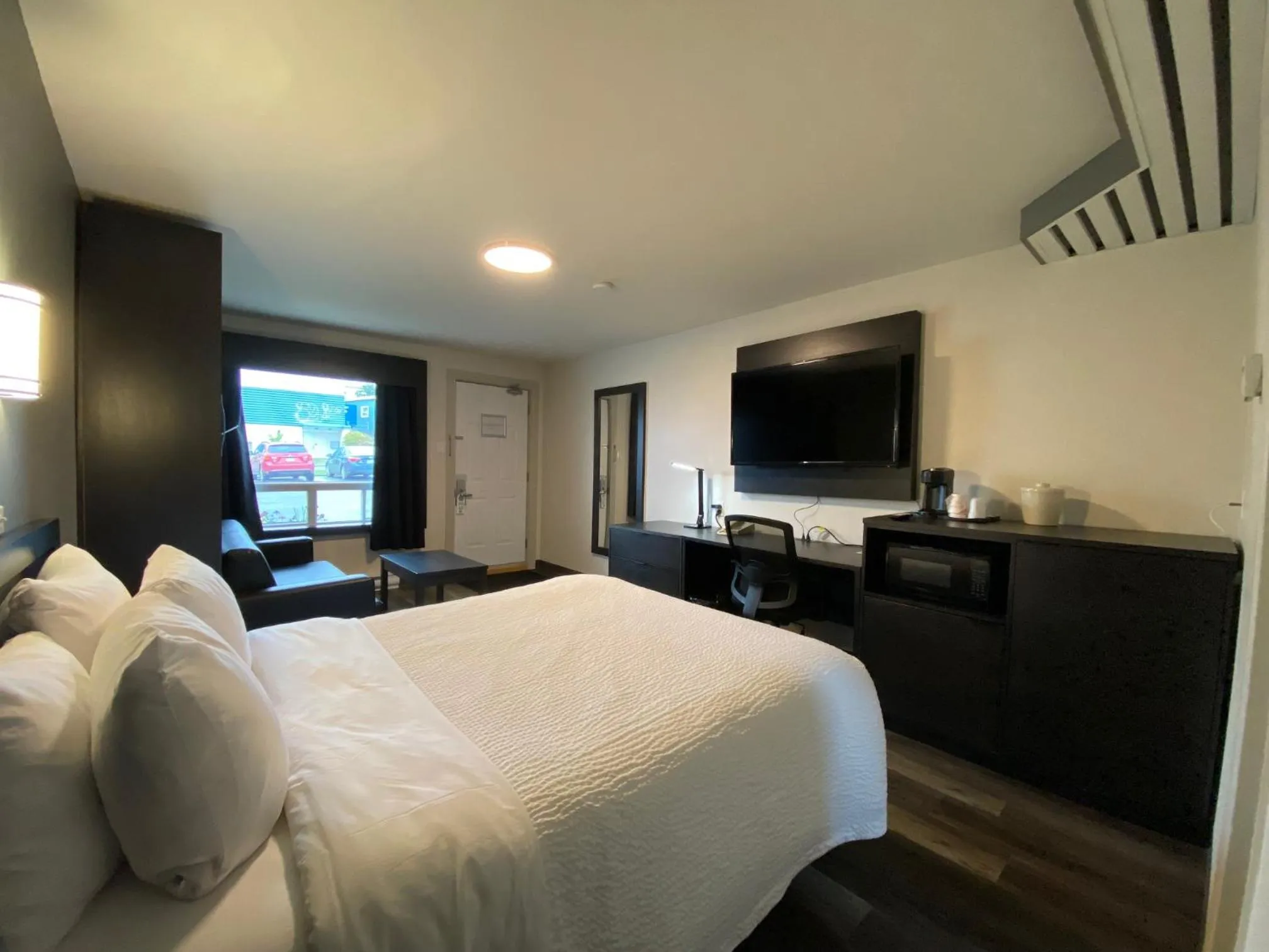 Bedroom, Bed in Rodeway Inn