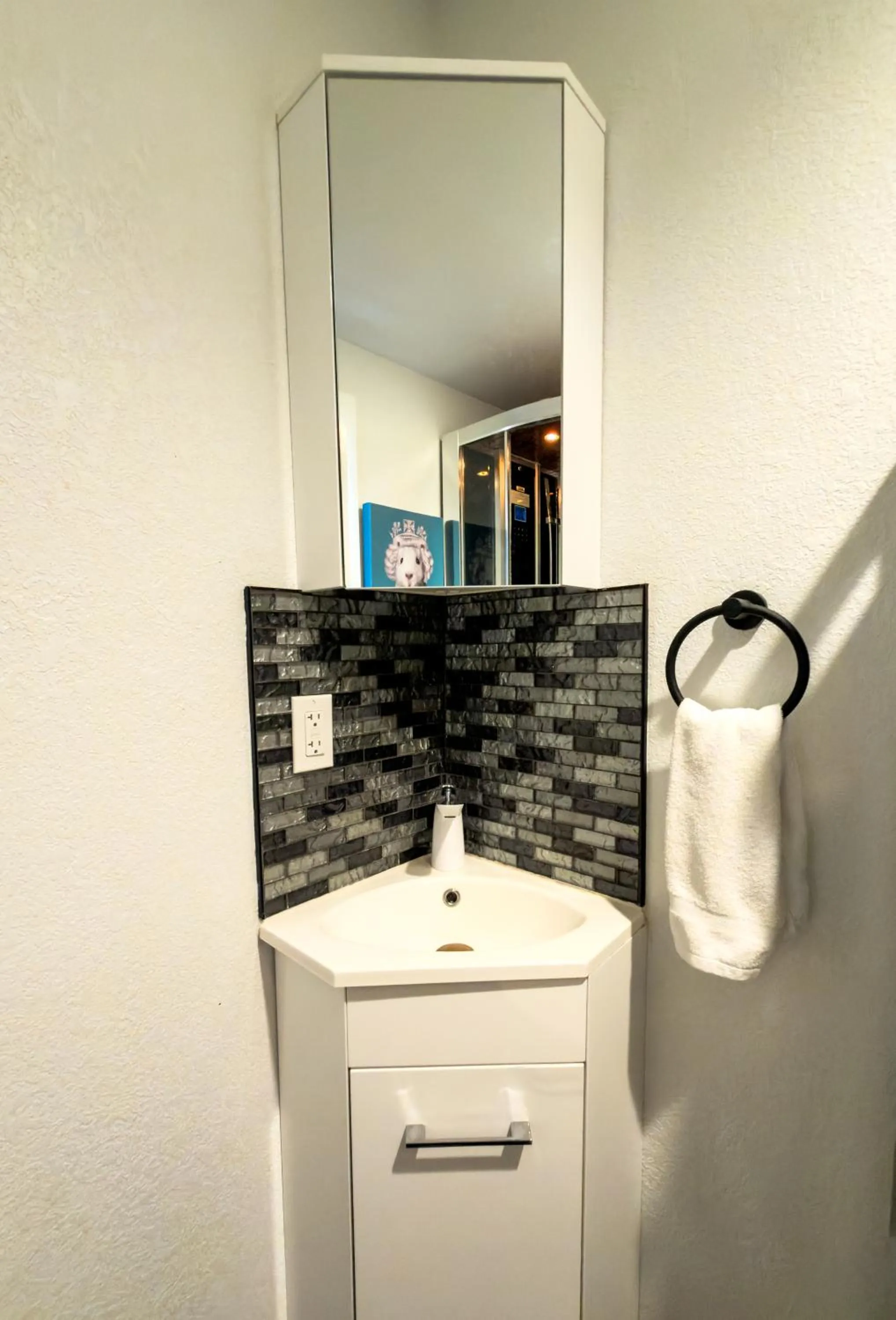 Bathroom in EO Bungalows, Black Hills