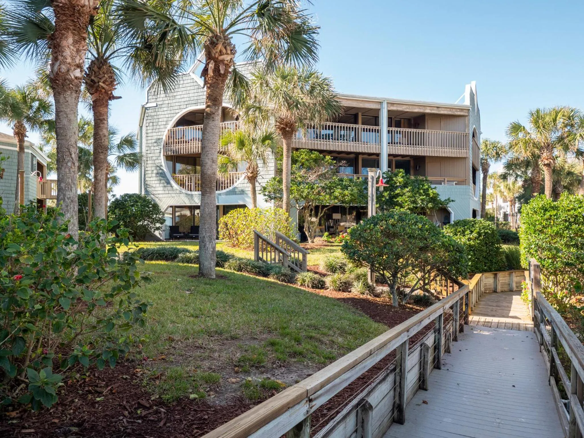 Property building in Hibiscus 201 D