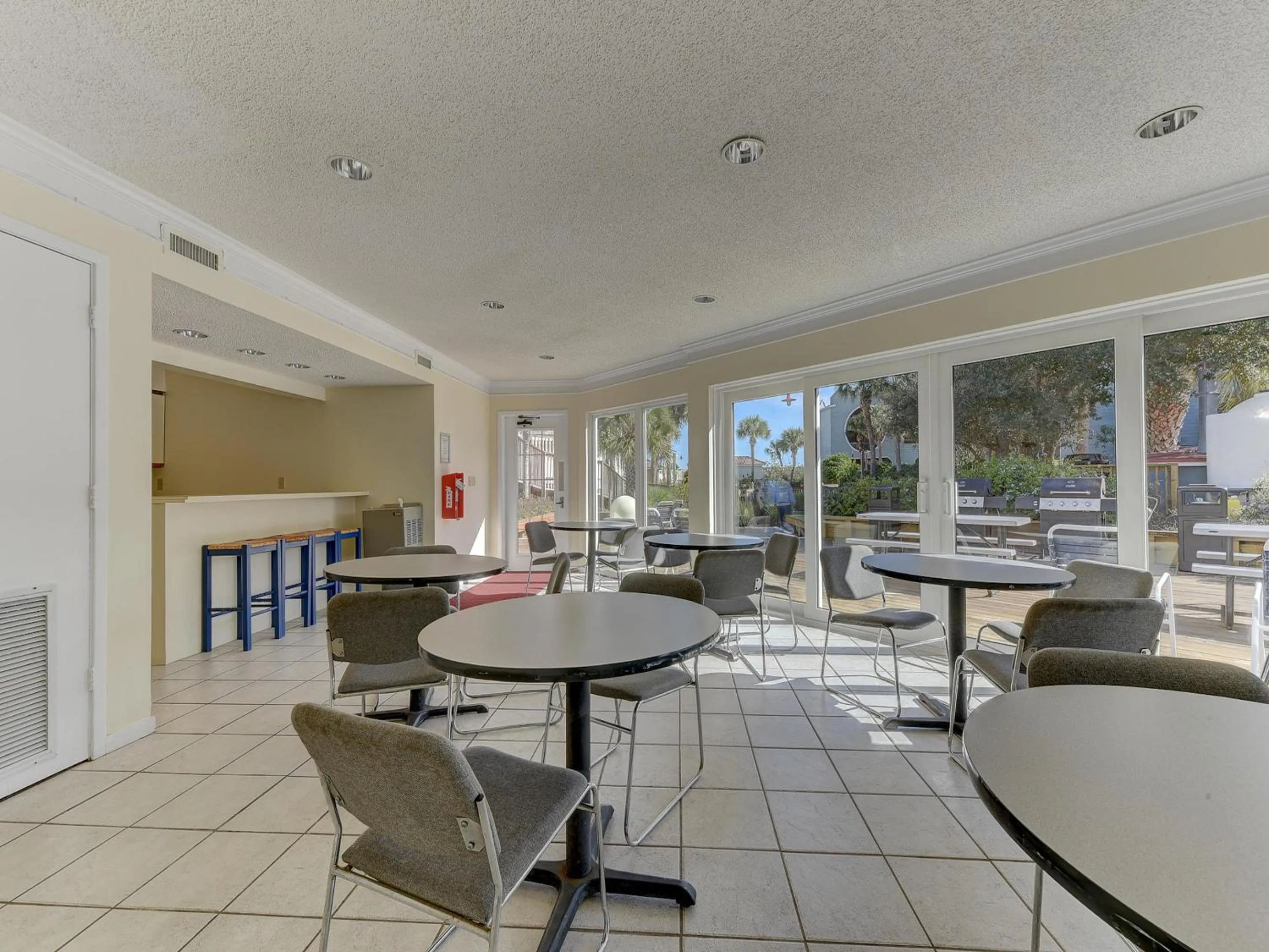 Property building in Hibiscus 201 D