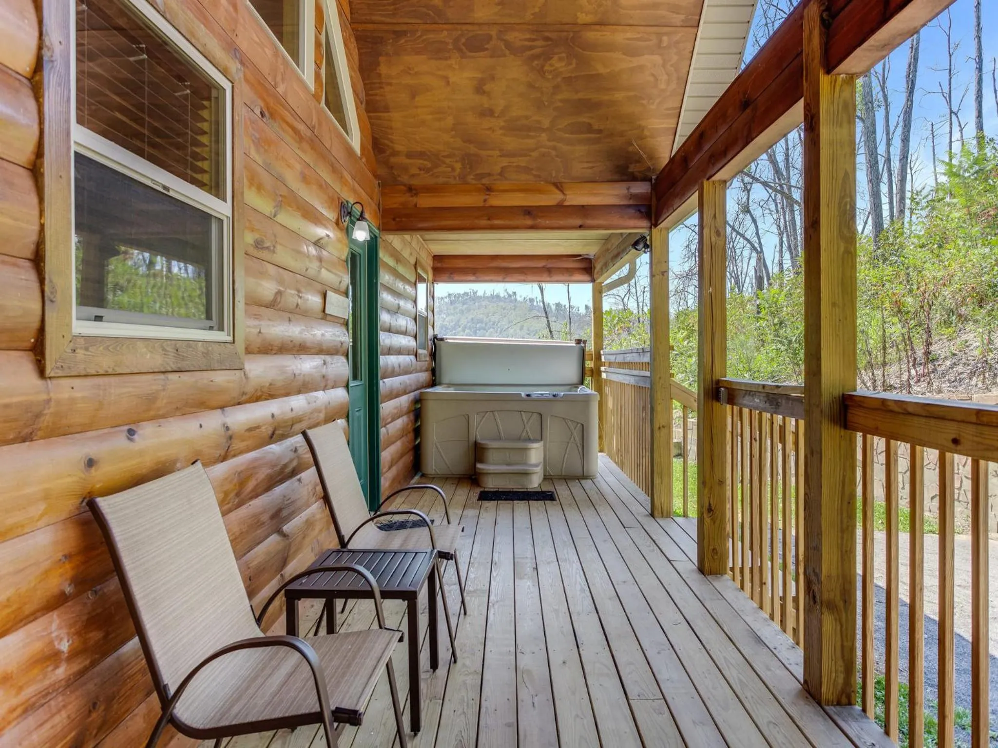 Property building in Emilys Hideaway