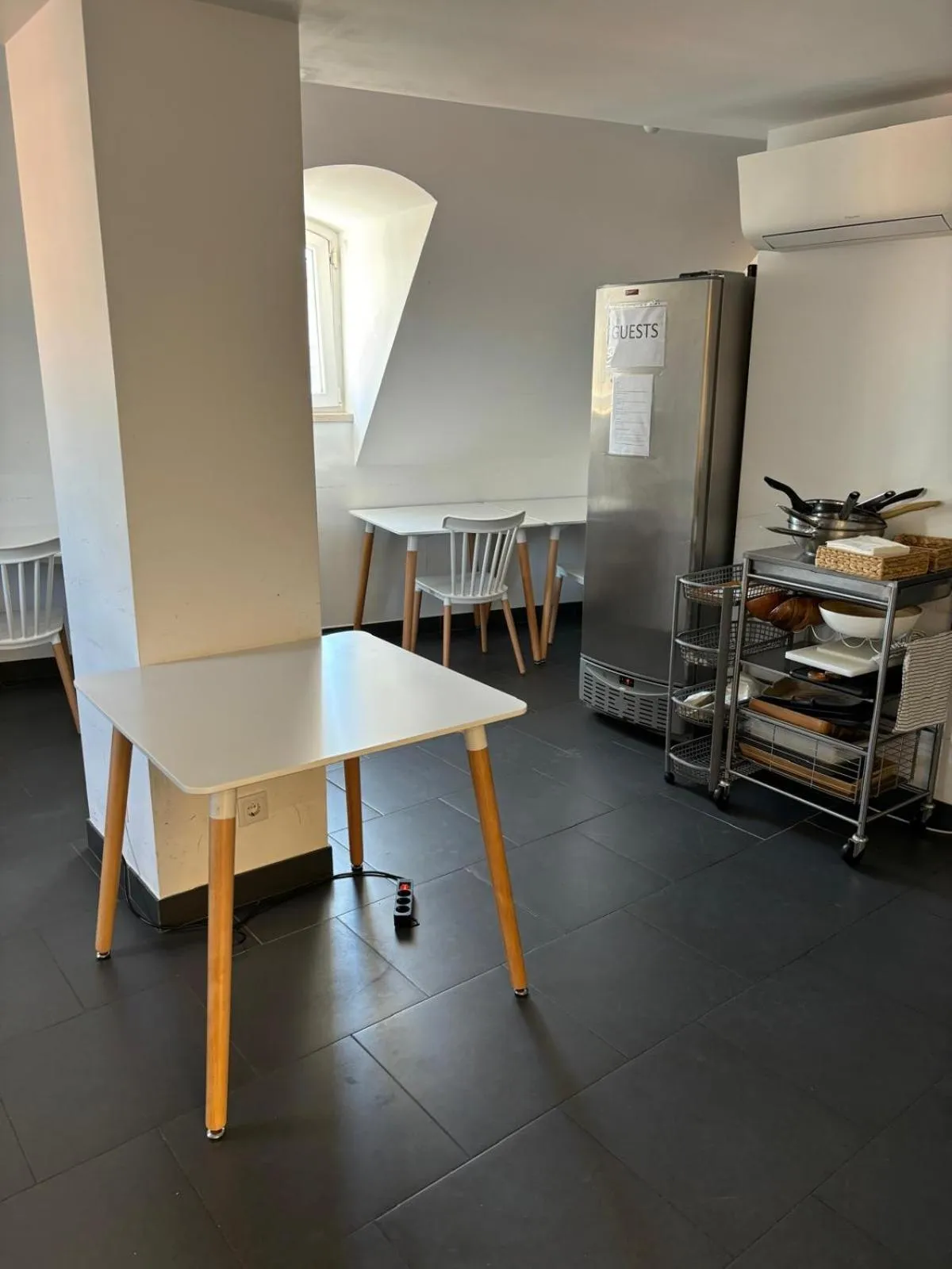 Kitchen or kitchenette in Be Lisbon Hostel Intendente