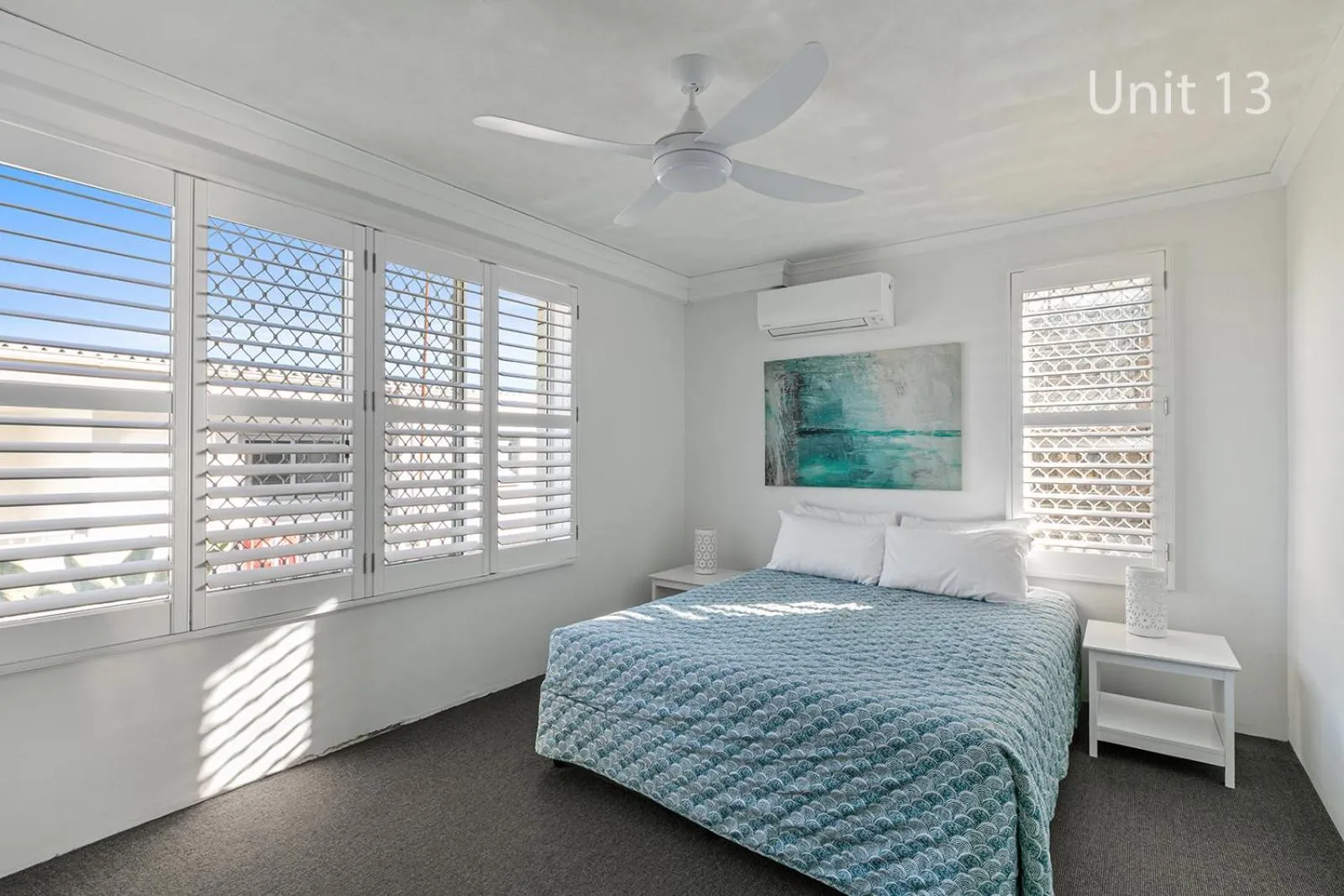 Bed in Capeview Apartments - Spectacular Ocean Views