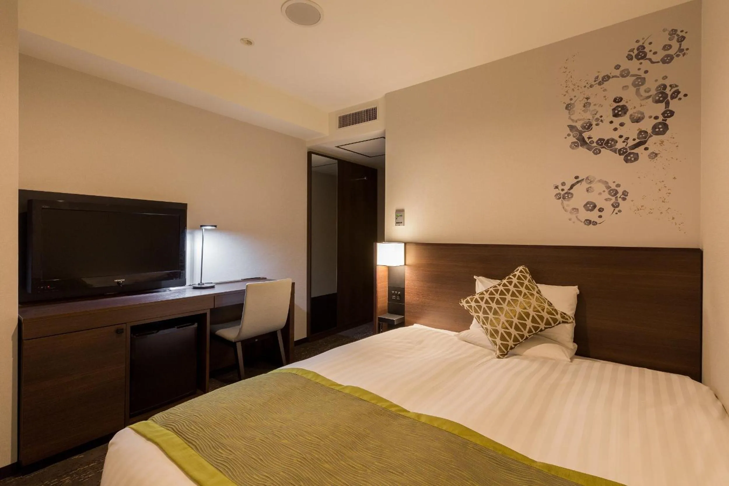 Photo of the whole room, Bed in Matsue Excel Hotel Tokyu