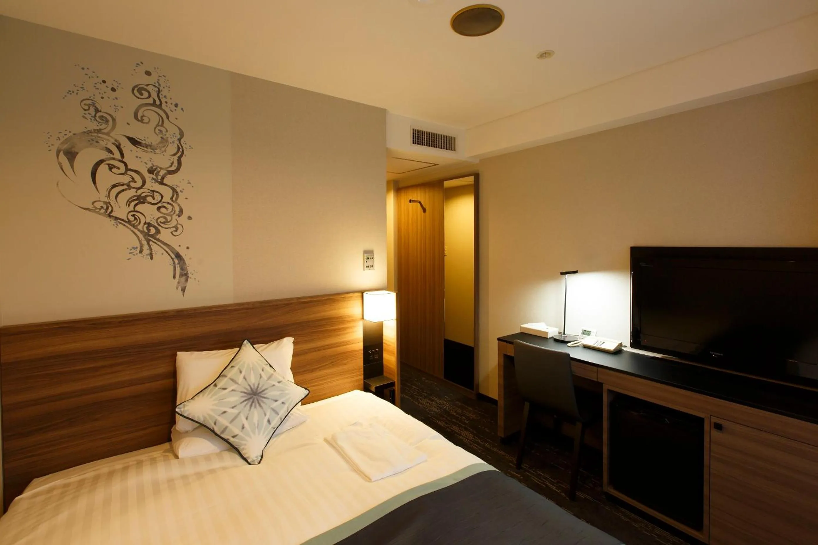 Photo of the whole room, Bed in Matsue Excel Hotel Tokyu