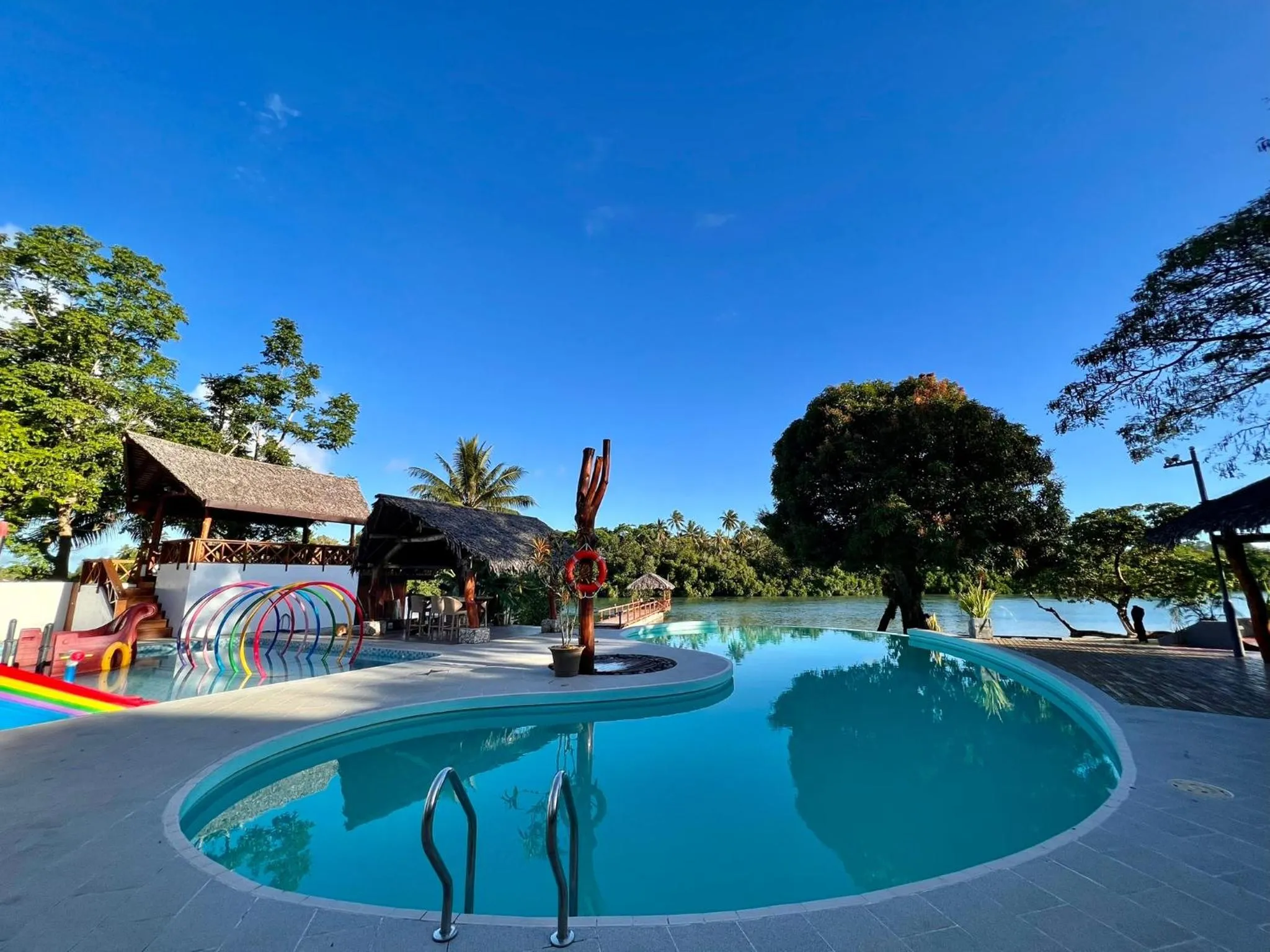 Day in MG Cocomo Resort Vanuatu