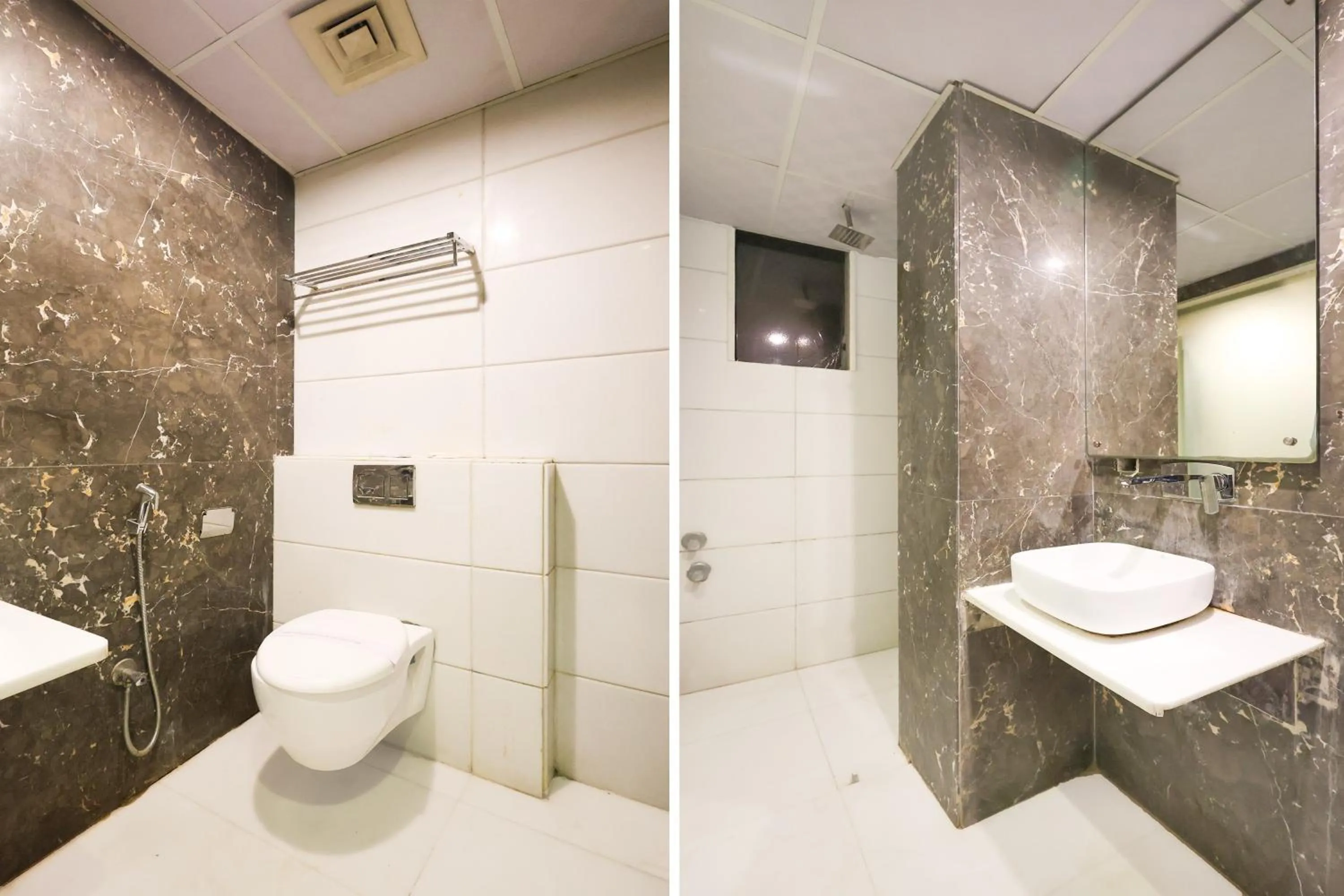 Bathroom in Super Townhouse Oak New Delhi Central Railway Junction Formerly Uppal International