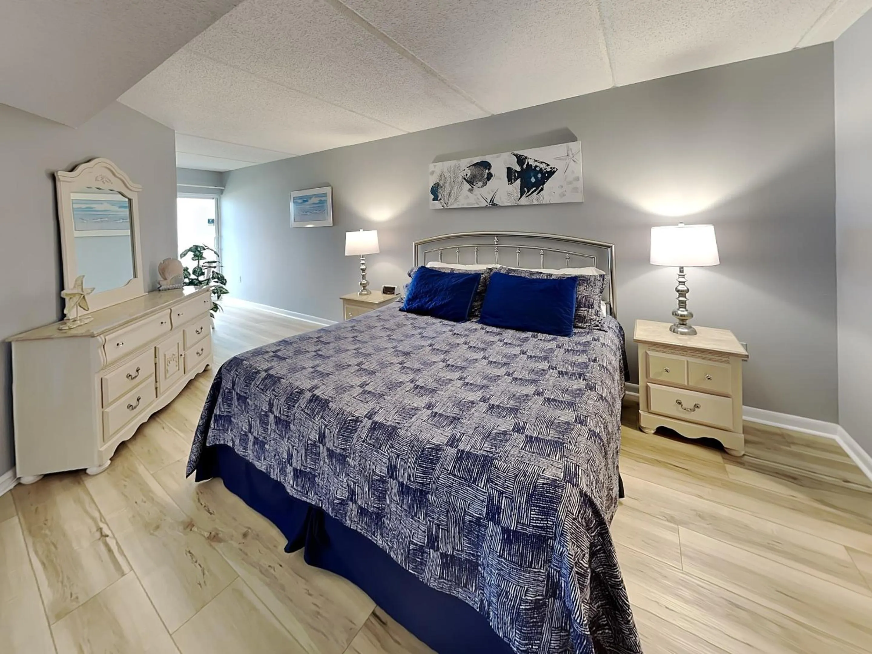 Bed in Jacksonville Beachdrifter 406