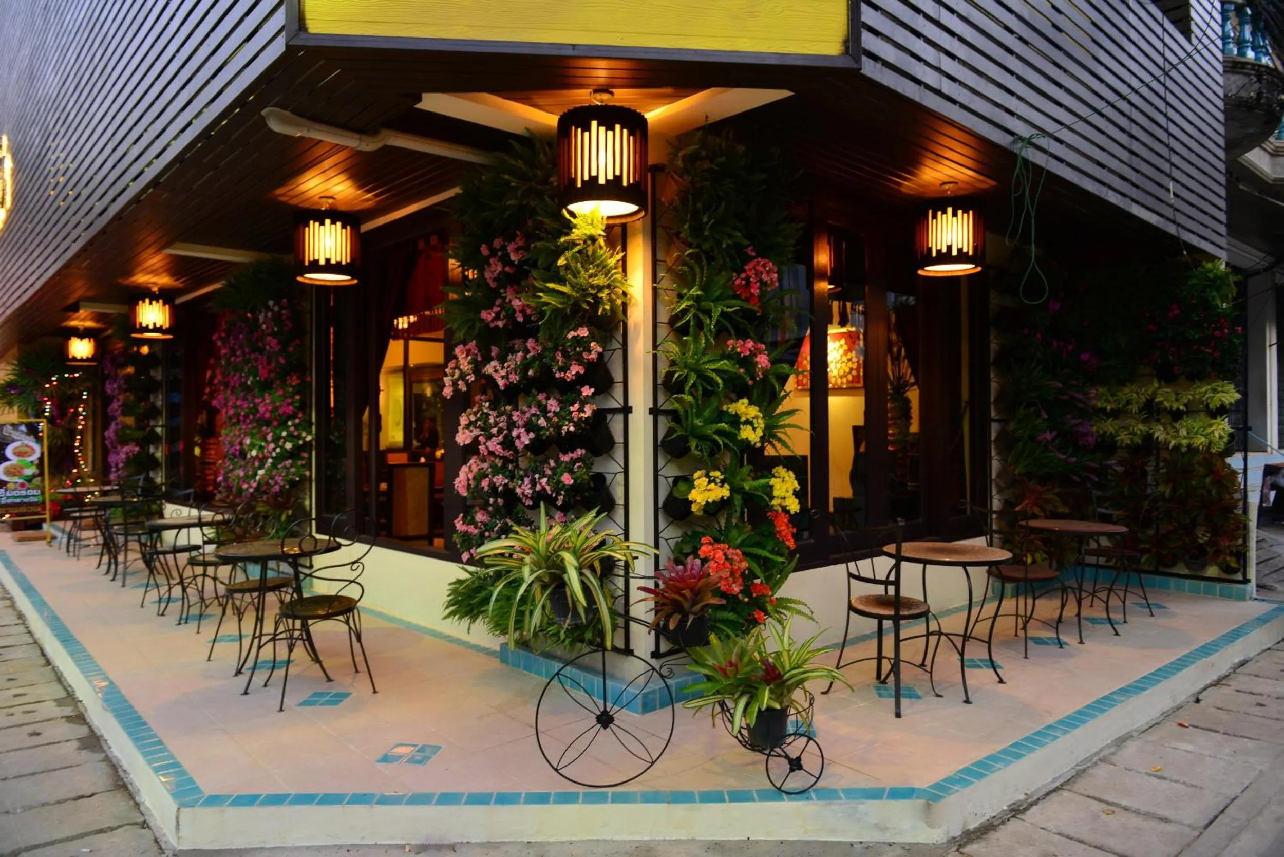 Coffee/tea facilities in Kongkam House