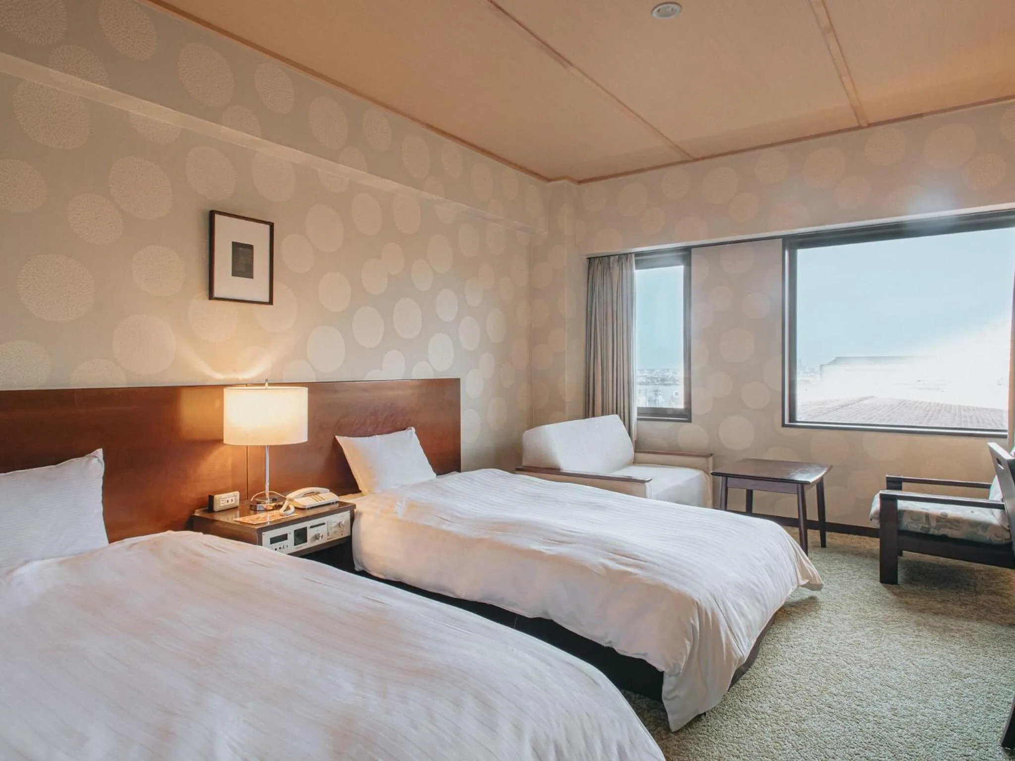View (from property/room), Bed in Kanazawa Kokusai Hotel