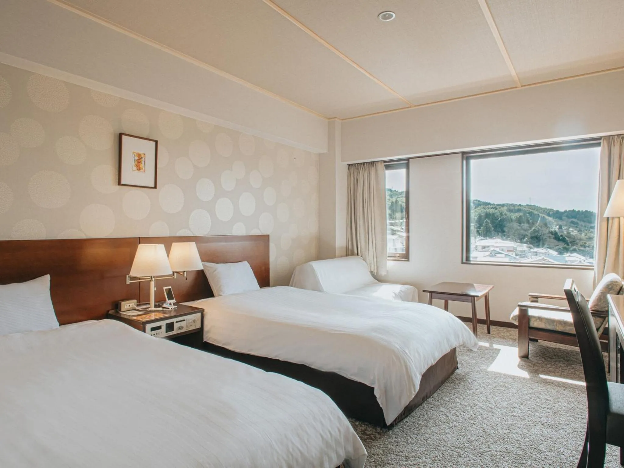 View (from property/room), Bed in Kanazawa Kokusai Hotel