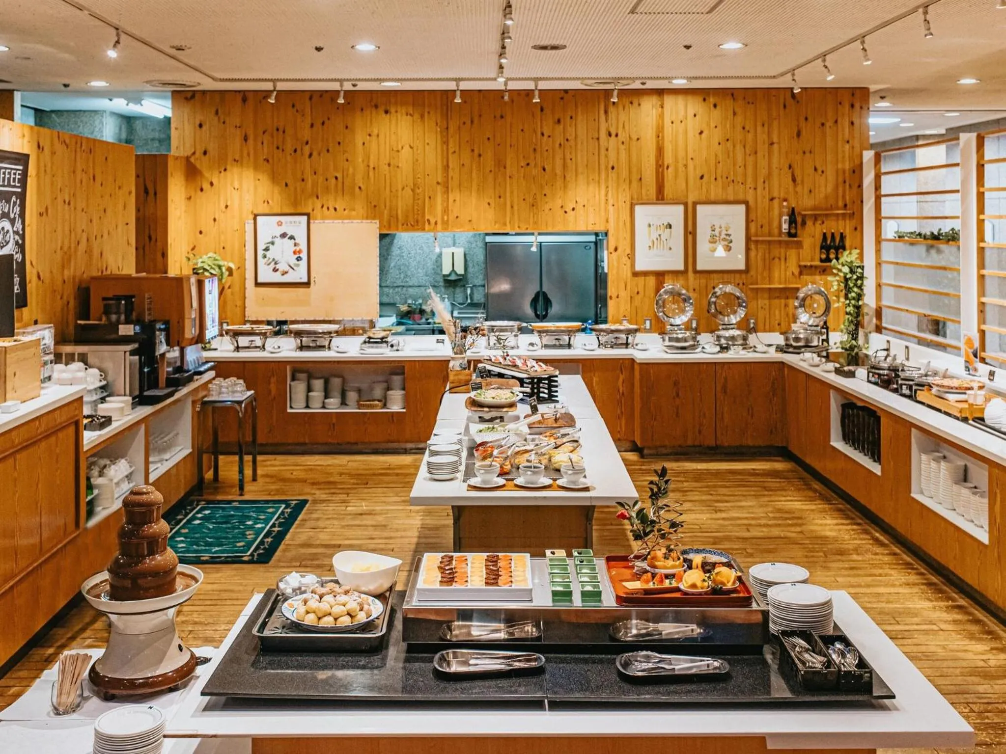 Food and drinks in Kanazawa Kokusai Hotel