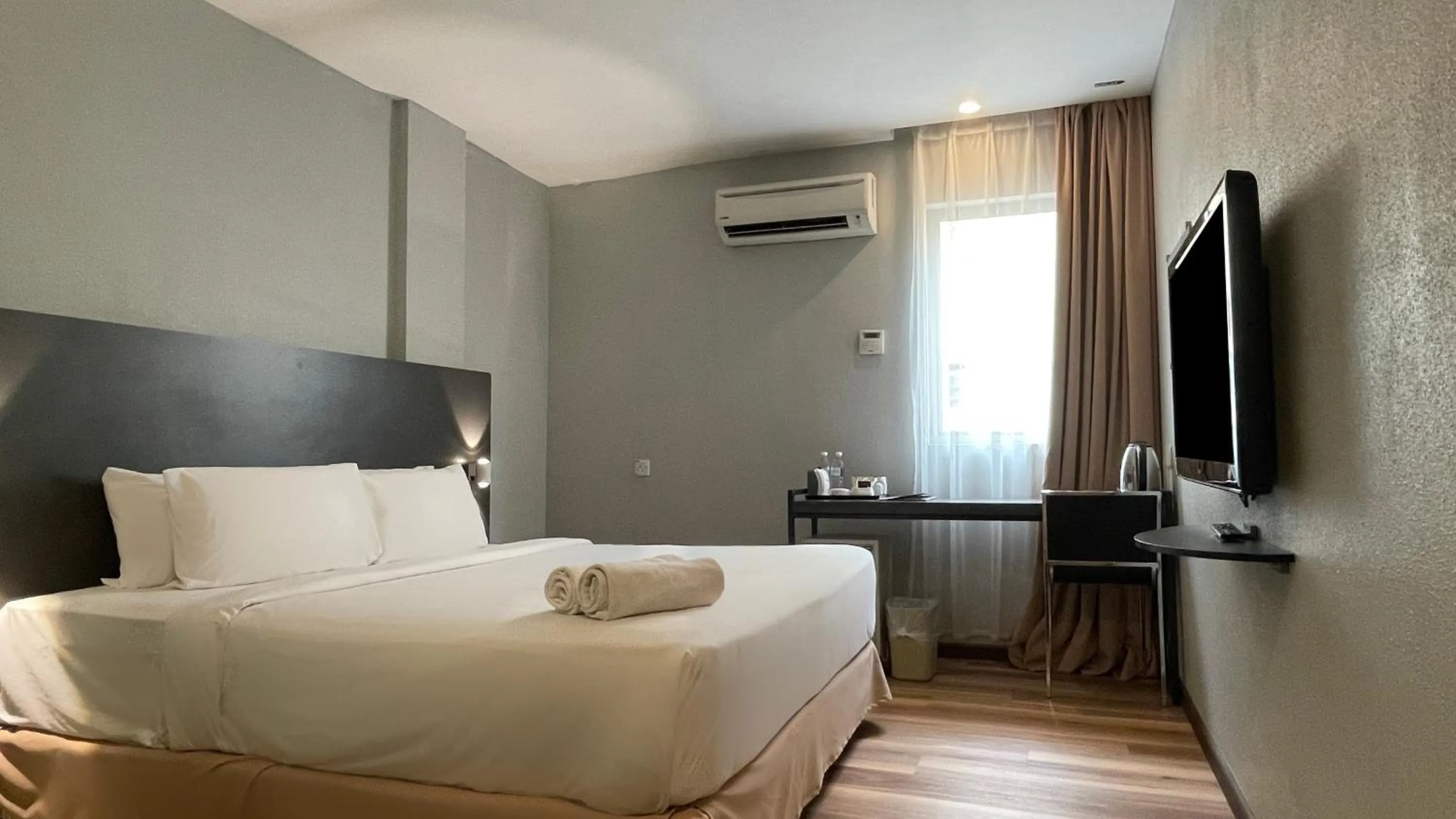 Bed in The Leverage Business Hotel - Rawang