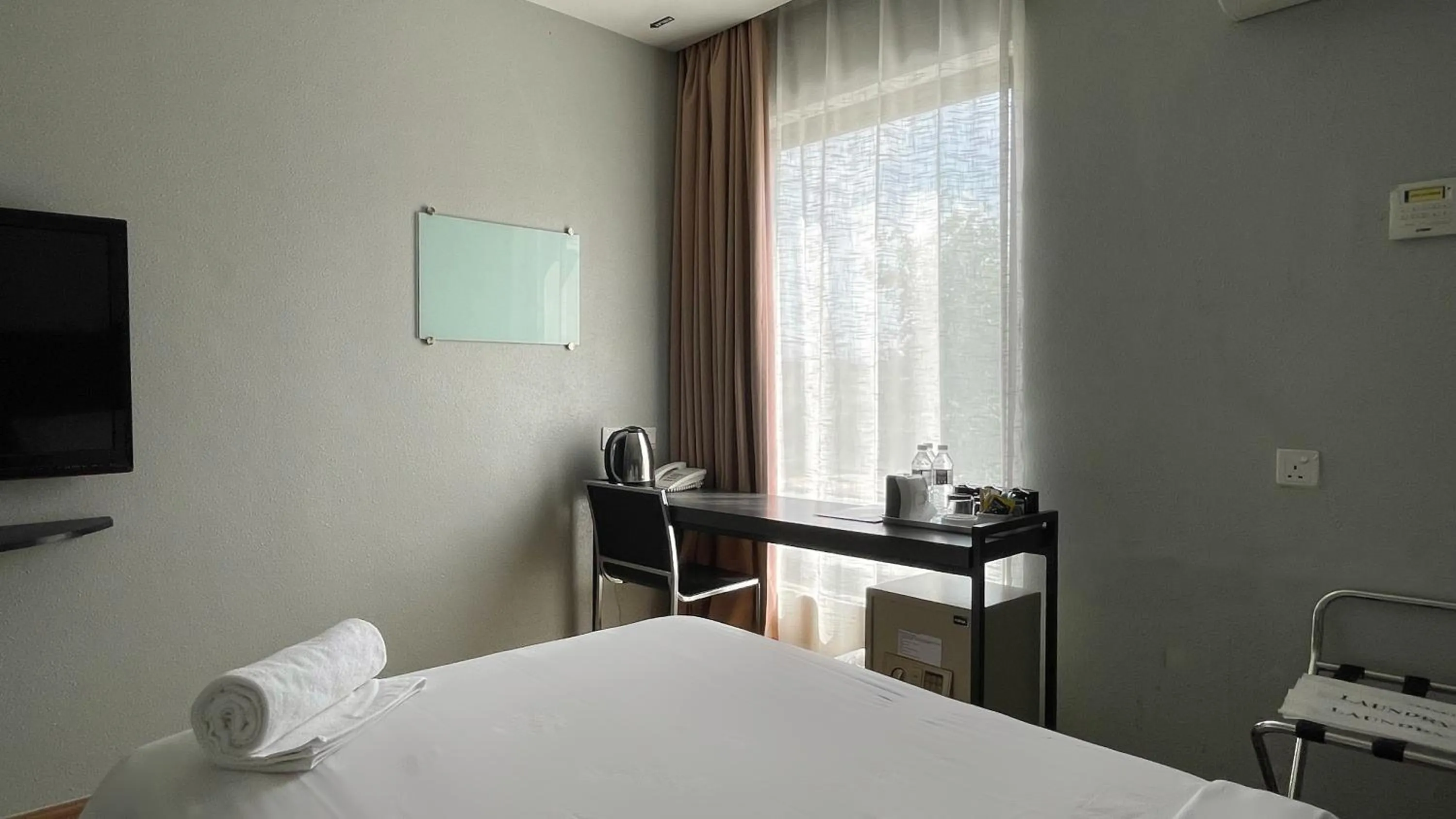 Bed in The Leverage Business Hotel - Rawang